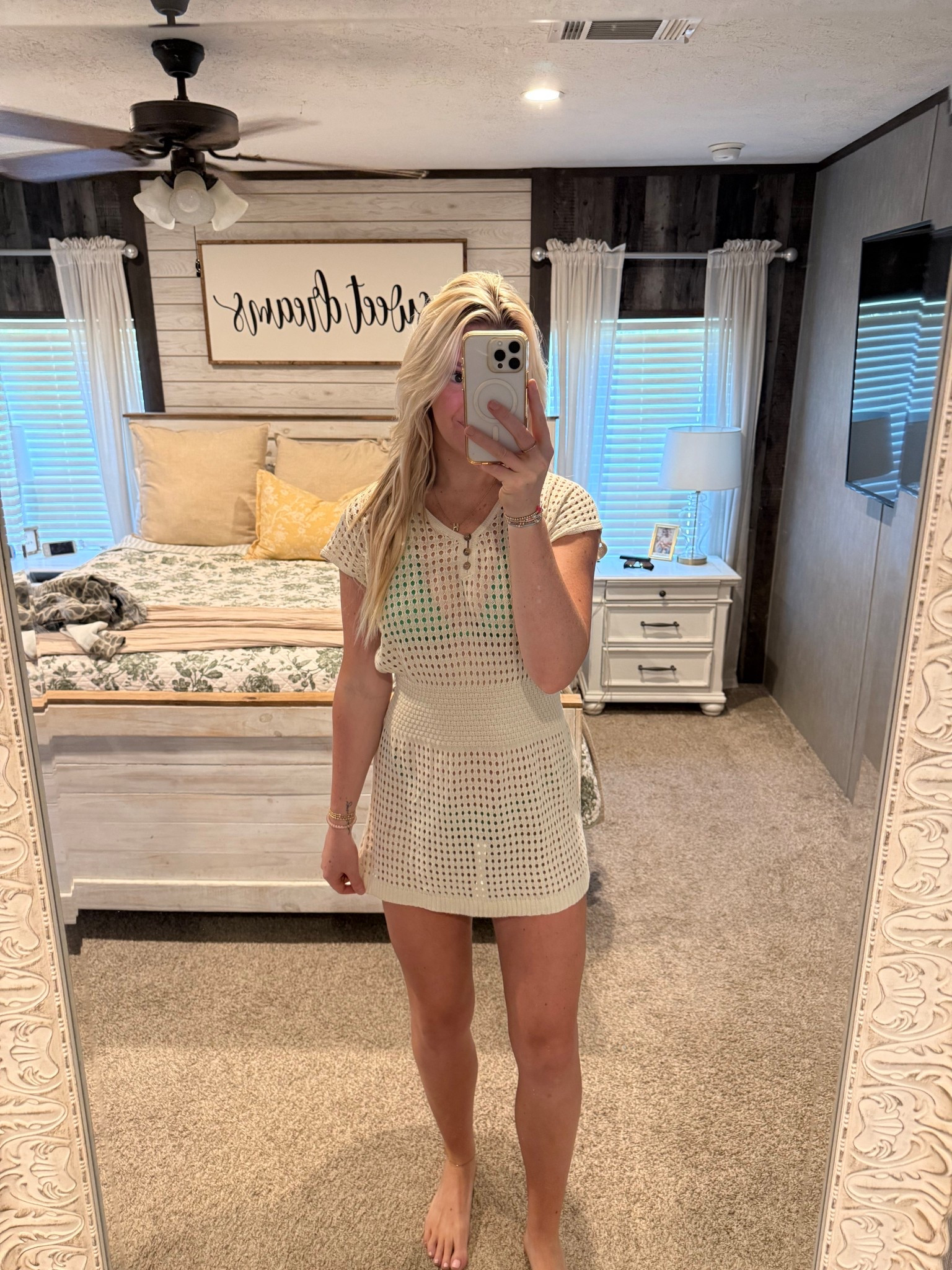 The perfect swim coverup! So many colors!

#LTKmomlife #LTKSwim #LTKSeasonal