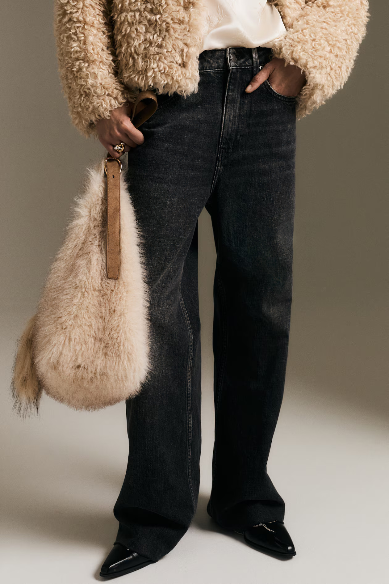 Wide High Jeans | H&M (UK, MY, IN, SG, PH, TW, HK)