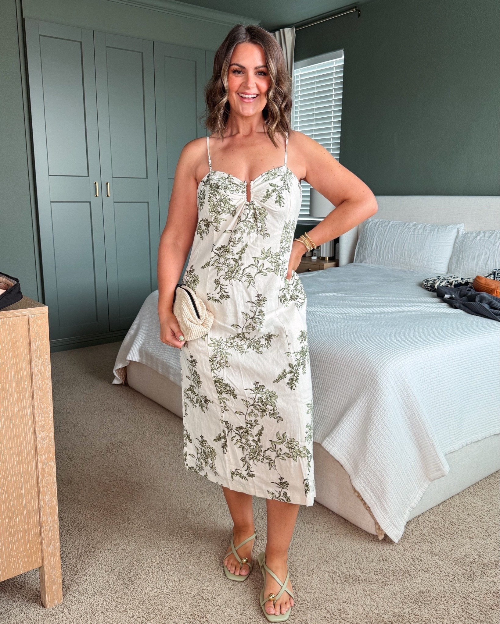 Walmart dresses under $35
Size 12, midsize, vacation dresses, summer dress, resort wear, date night outfit , happy hour outfit

#LTKootd #LTKMidsize #LTKSeasonal