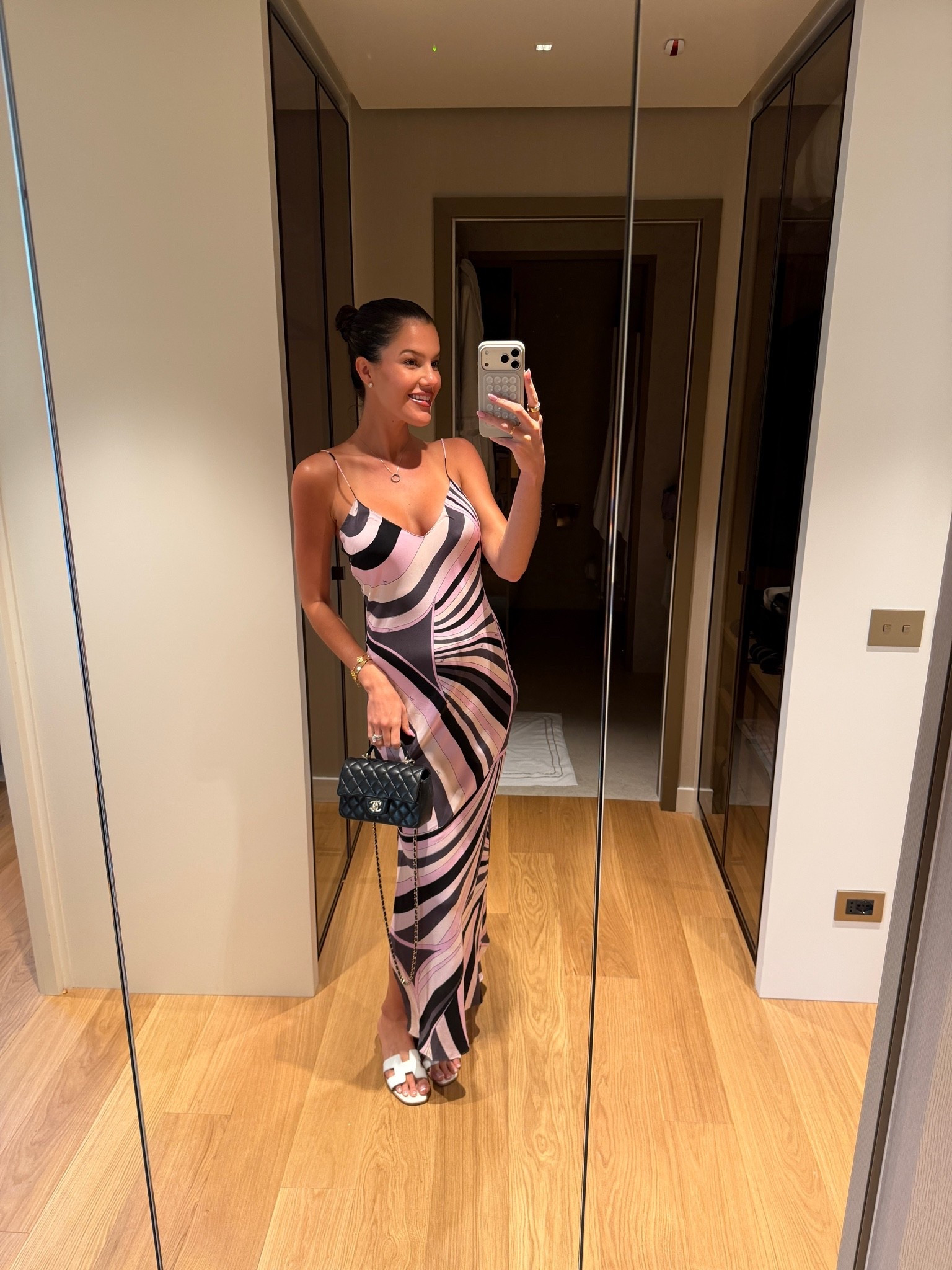 Beautiful dress!

#LTKootd #LTKBump #LTKTall