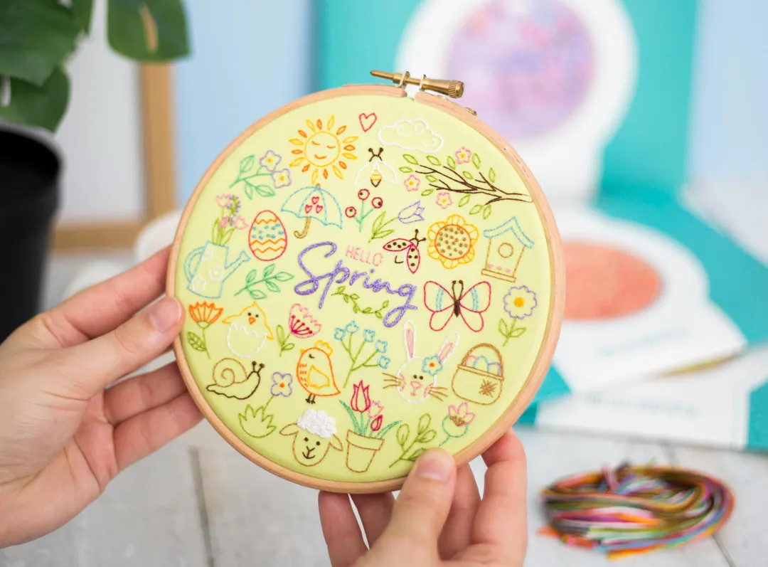Hello Spring Embroidery Kit: Floral Needlecraft for Beginners | Etsy (US)