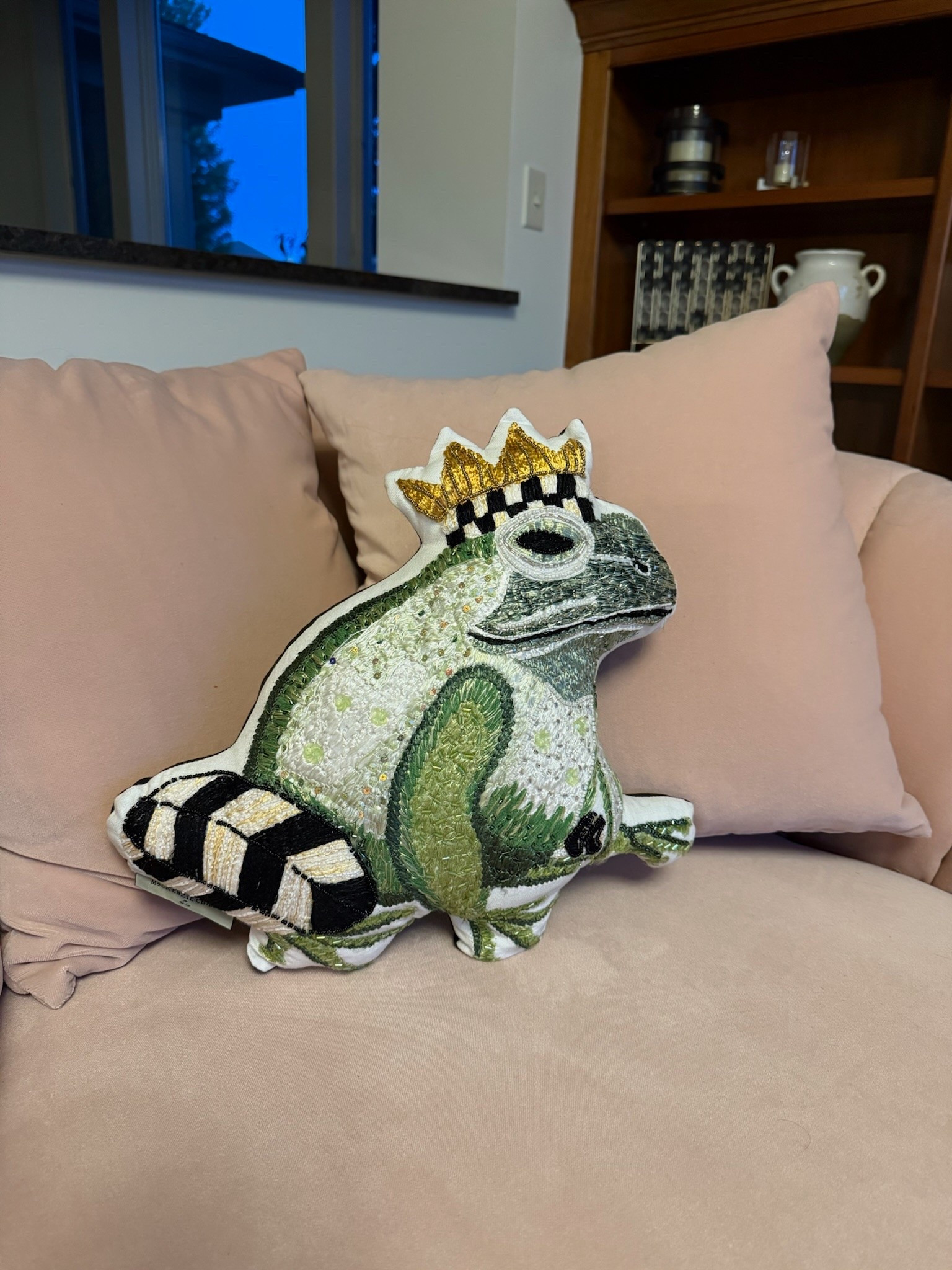 Trying to add some fun pillows in my home decor for my new situation. Picked up this cute frog pillow from @Wayfair

#LTKHome #LTKdayinmylife