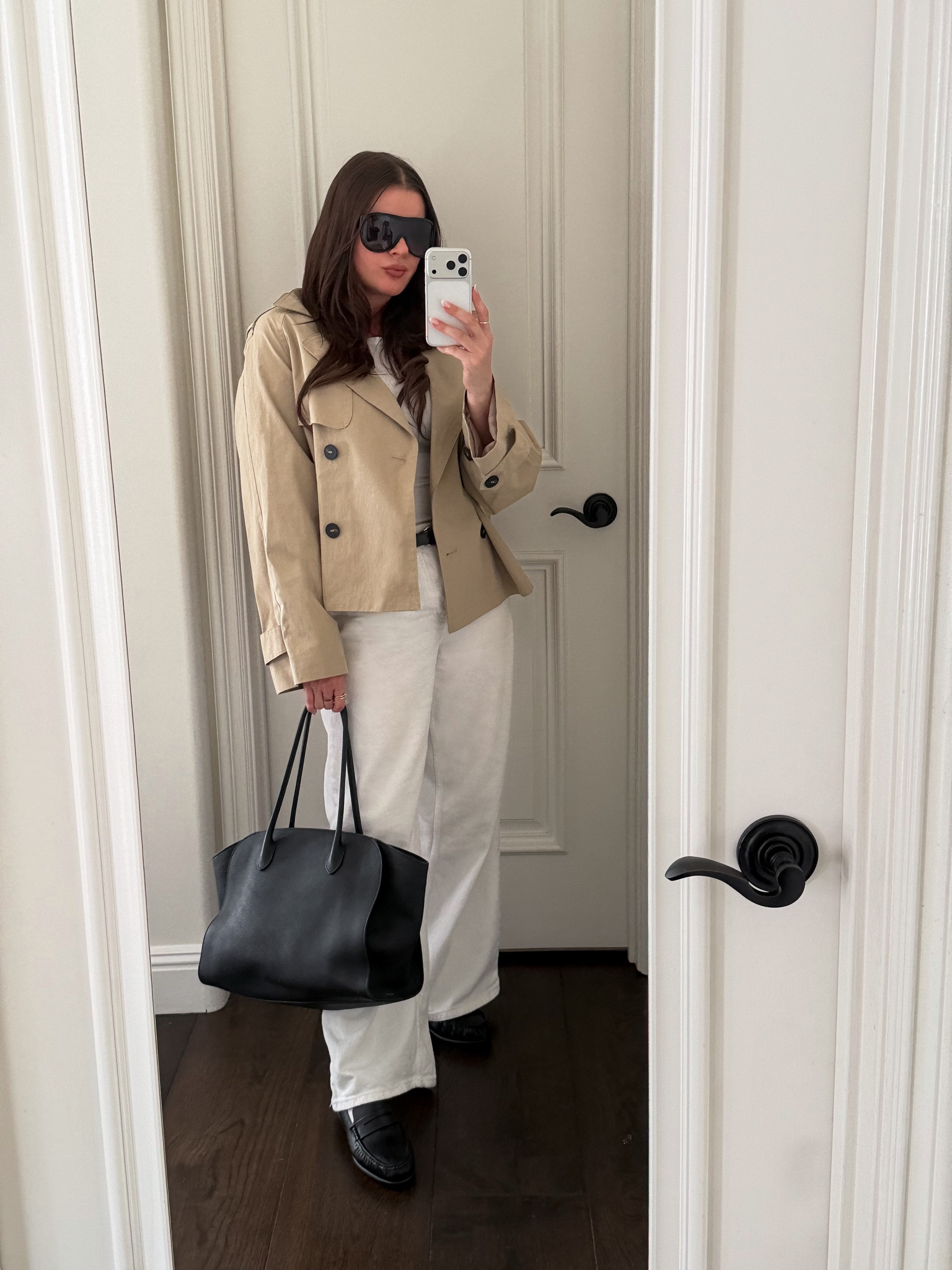 Styling a short trench coat with white denim, leather loafers, a black tote and oversized aviator glasses. These @Fitory loafers are so comfortable and fit true to size. They are made out of very soft leather and doesn’t hurt the sides of your feet with soft cushioned insoles and feel like wearing your favorite house slippers! Great outfit for work, office or casual wear in the fall.
#falloutfitswomen #falloutfits #trenchcoat #short #loafers #cumfortable #tote #denim #white #jeans #aviators

#LTKgrwm #LTKootd #LTKWorkwear