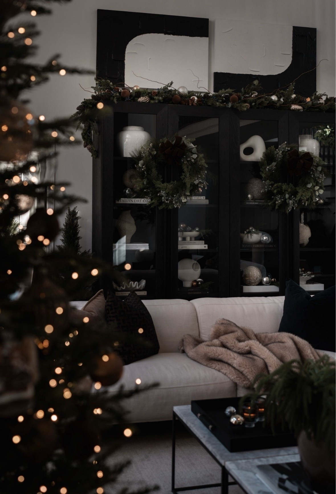 My morning view… I can’t get enough of the festive season!



#LTKHome #LTKSeasonal #LTKHoliday