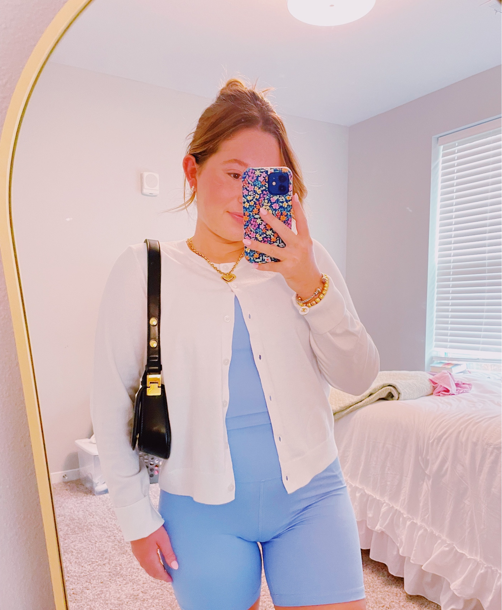 old navy fit 

#LTKfindsunder50 #LTKstyletip #LTKfindsunder100