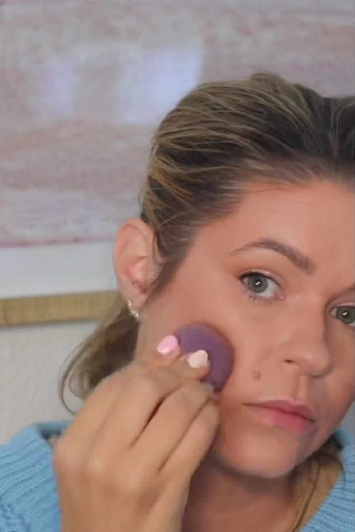 Do I know what I’m talking about when it comes to makeup application? No. Do I still swear by underpainting your blush and bronzer. Yes. 😂