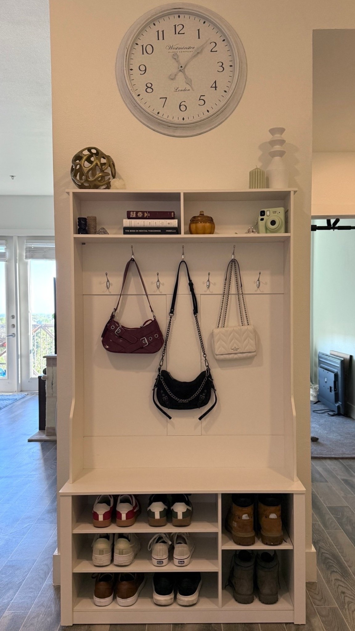 this entryway piece from amazon is AMAZING! 

#LTKHome #LTKFamily