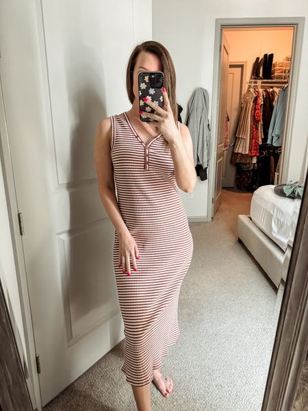 Beach // vacation // midi dress // under $100 // causal outfit // date night // country concert outfit // travel 

#LTKStyleTip #LTKFindsUnder100 #LTKTravel