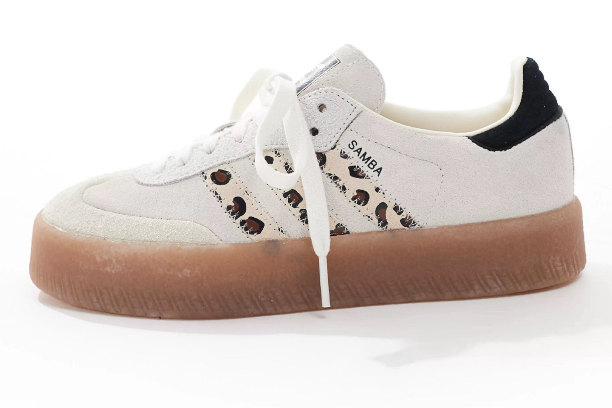 Sneakers I’m loving, trending, adidas, leopard print , shoe crush, shoes 

#LTKSeasonal #LTKStyleTip #LTKShoeCrush