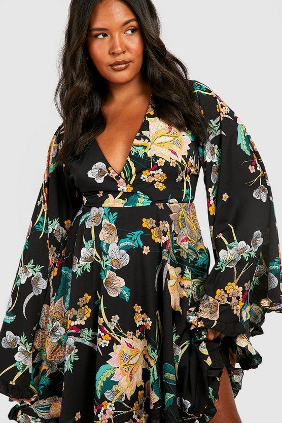 Plus Paisley Floral Wide Sleeve Skater Dress | Boohoo.com (US & CA)