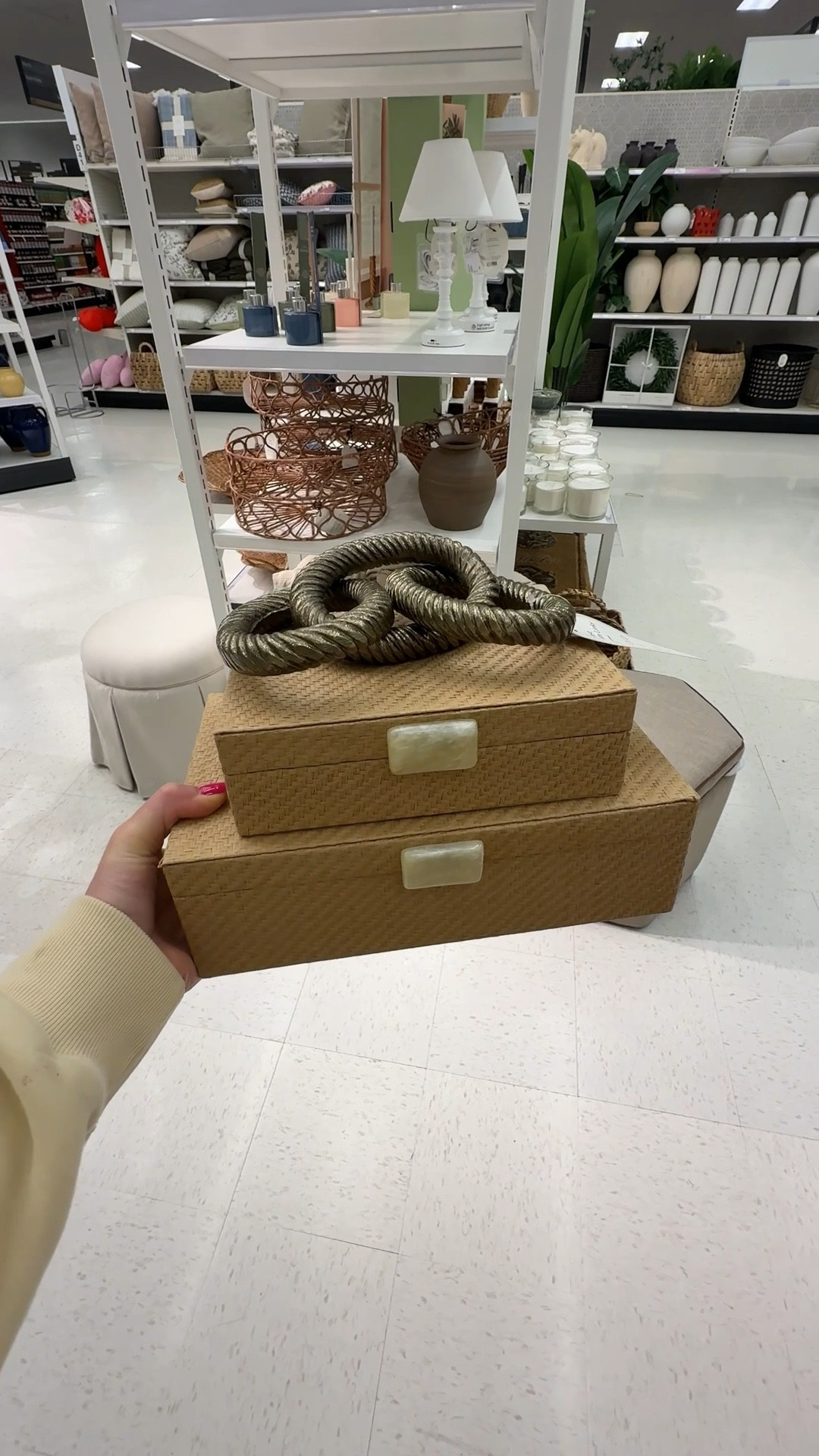 Spotted these stacked storage boxes and this metal knot accent at Target and immediately thought of shelf styling. Such good texture pieces for a console, coffee table, or built-ins.

Target home decor | decorative storage boxes | metal knot decor | shelf styling decor | neutral home accents | console table styling | coffee table decor

#LTKSpringSale #LTKHome #LTKSeasonal