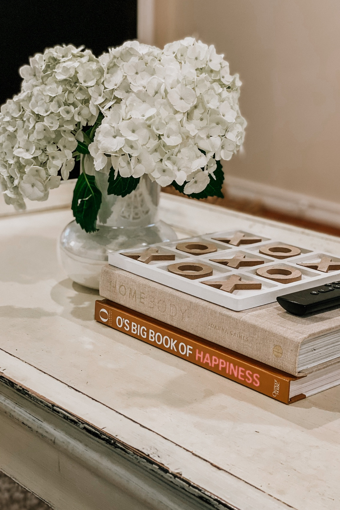 Neutral coffee table style 

#LTKunder50 #LTKstyletip #LTKhome