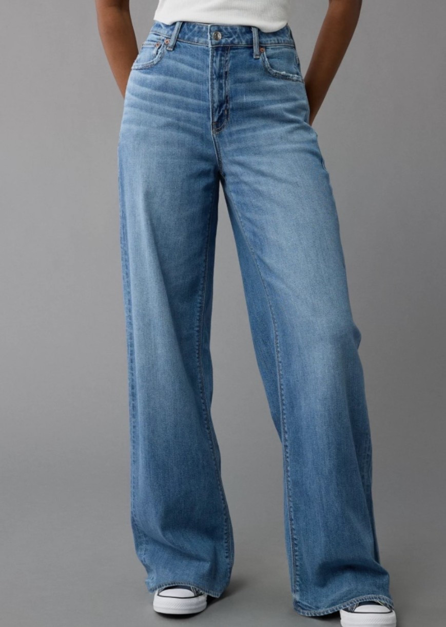 Dreamy Drape Stretch Super High-Waisted Baggy Wide-Leg Jean!

TOP RATED under $100.