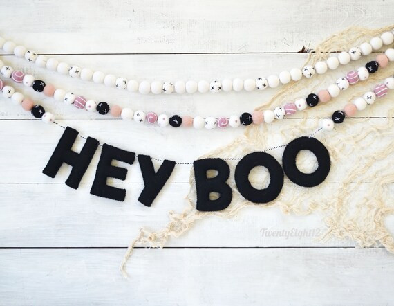 Halloween Felt Ball Garland HEY BOO /halloween Garland - Etsy | Etsy (US)