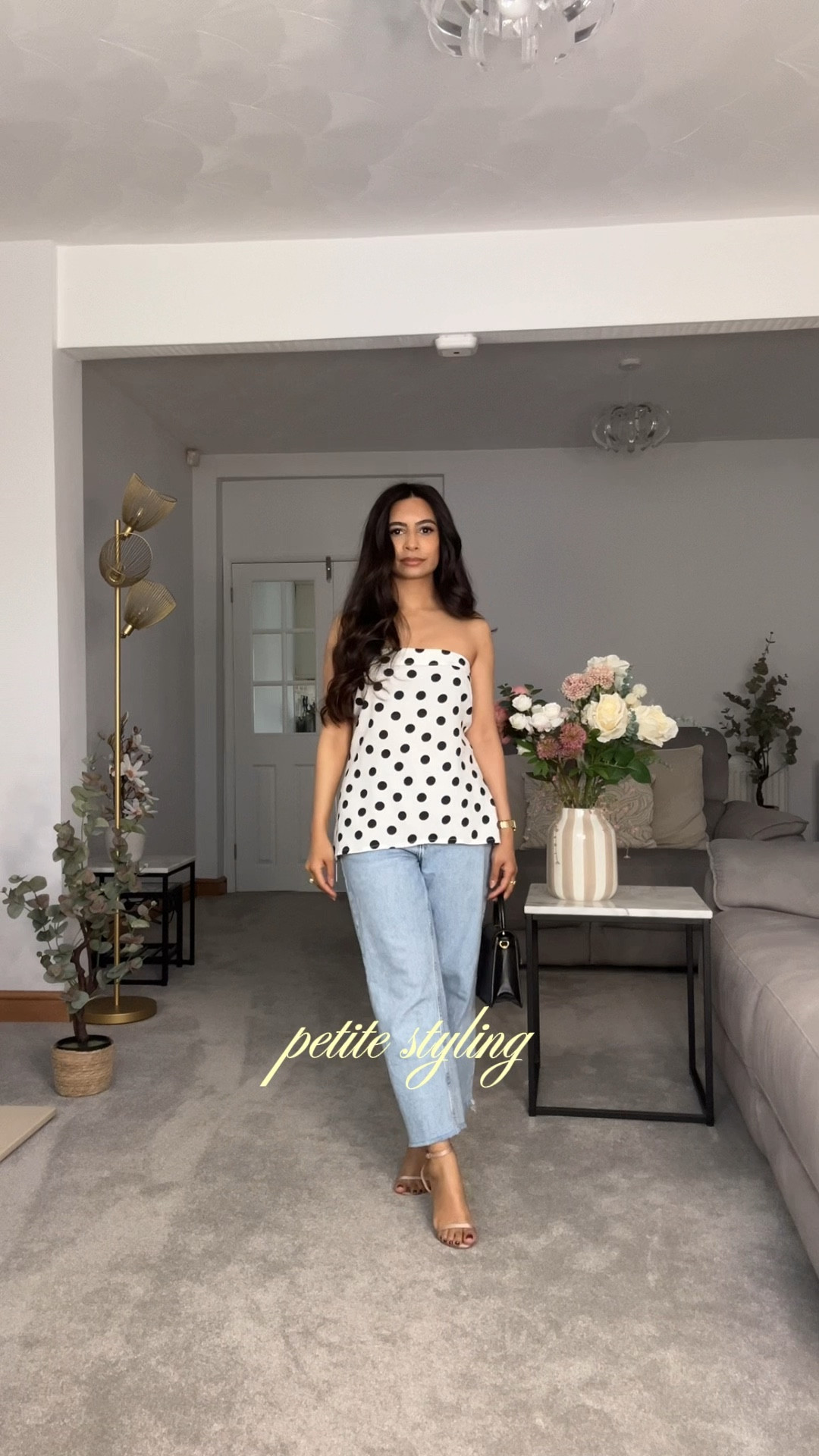 Petite Styling: all you need for summer is a cute top and jeans 🌼🤍🌷
Jeans - Zara: code - 4592/018/406


#LTKspring #LTKuk #LTKpetite