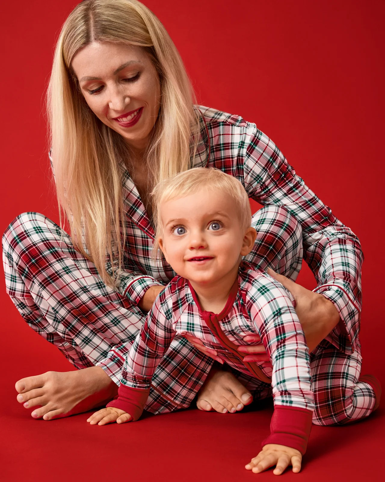 Holly Plaid | Little Sleepies