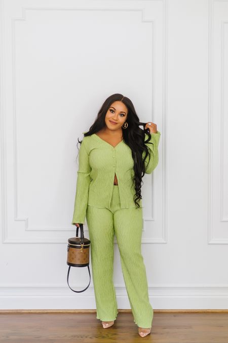 Spring Outfit Ideas 🌸

spring outfit ideas // two piece set // two piece outfit // shein fashion // shein finds // shein outfits // spring fashion // spring outfit inspo // affordable fashion // spring style

#LTKfindsunder100 #LTKfindsunder50 #LTKstyletip