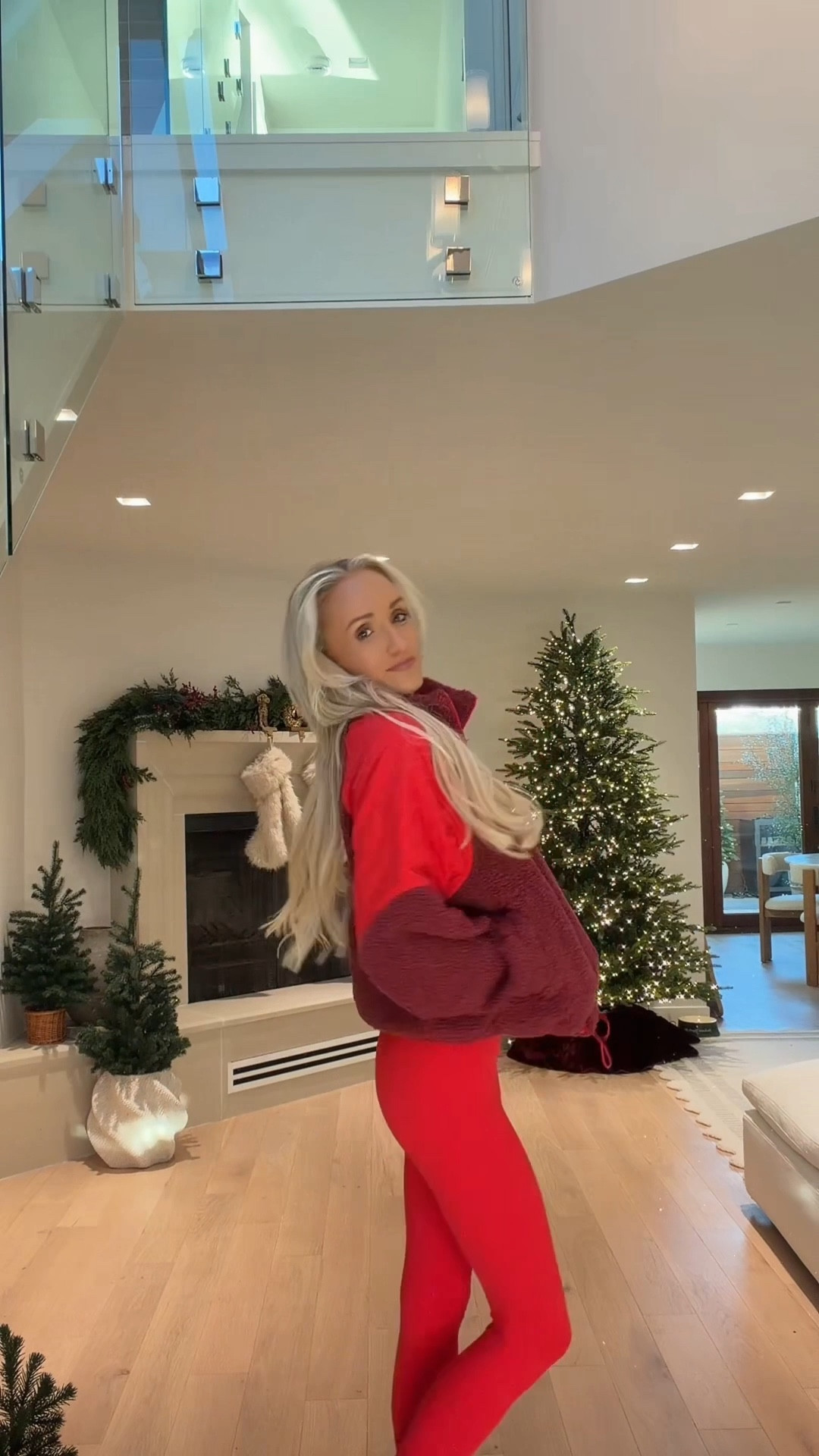 My current favorite leggings are only $25!!! And they literally feel like butter aka the golden collection from Aritzia but just sliiightly less 💁🏼‍♀️

#LTKGiftGuide #LTKdayinmylife #LTKHoliday