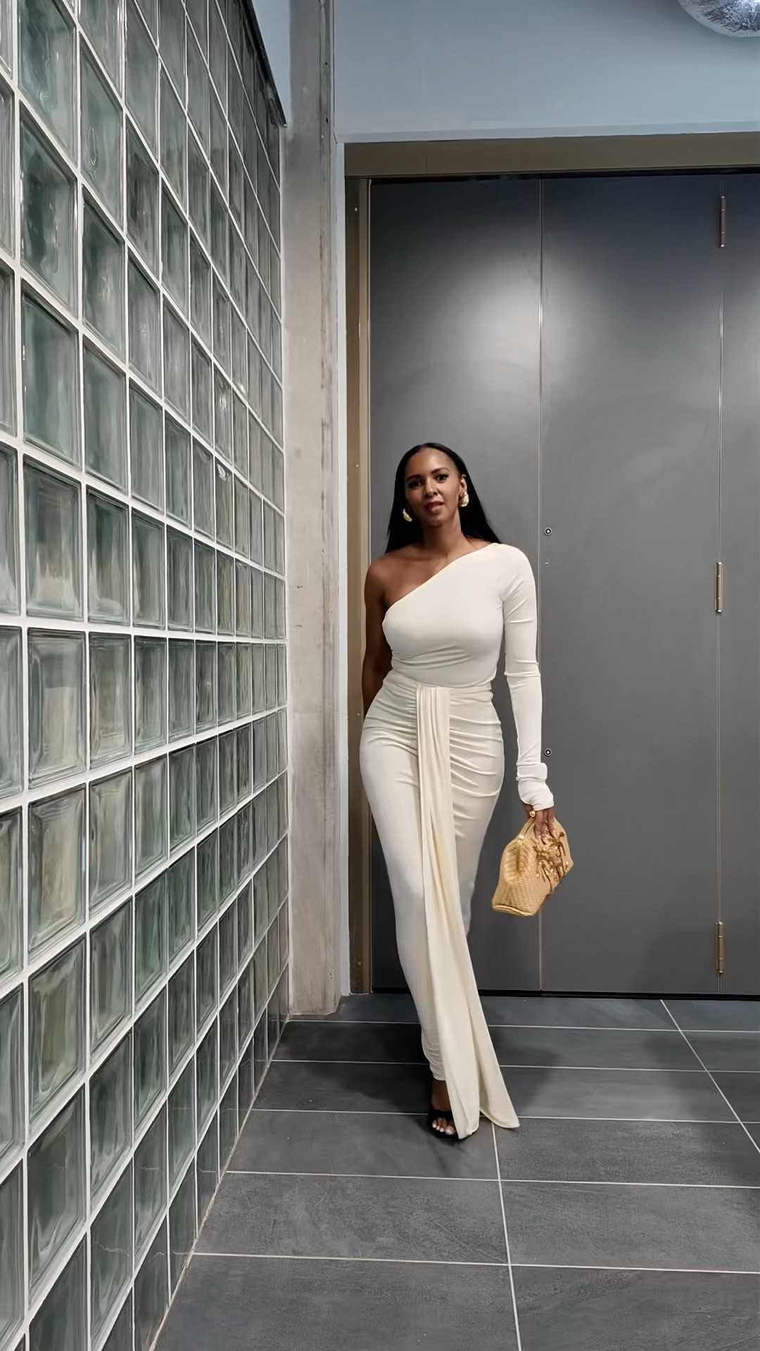 Monochromatic outfits create a polished, streamlined look using varying tones of one colour, which elongates the silhouette. Cream adds warmth and elegance without being too stark, making it a versatile choice for your personal brand.

#LTKautumn #LTKeurope #LTKstyletip