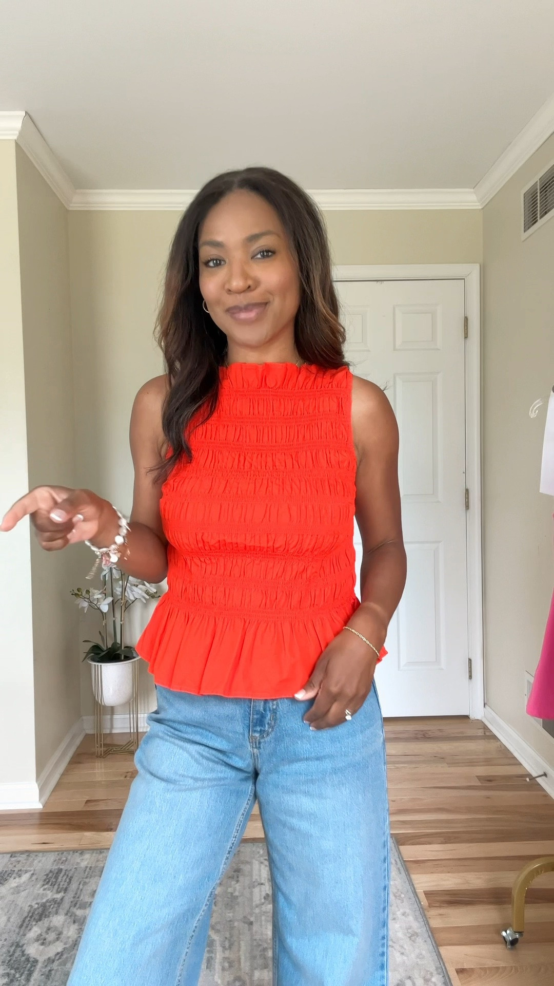 Wearing a small in top and size 4 in jeans

#LTKgrwm #LTKootd #LTKOver40