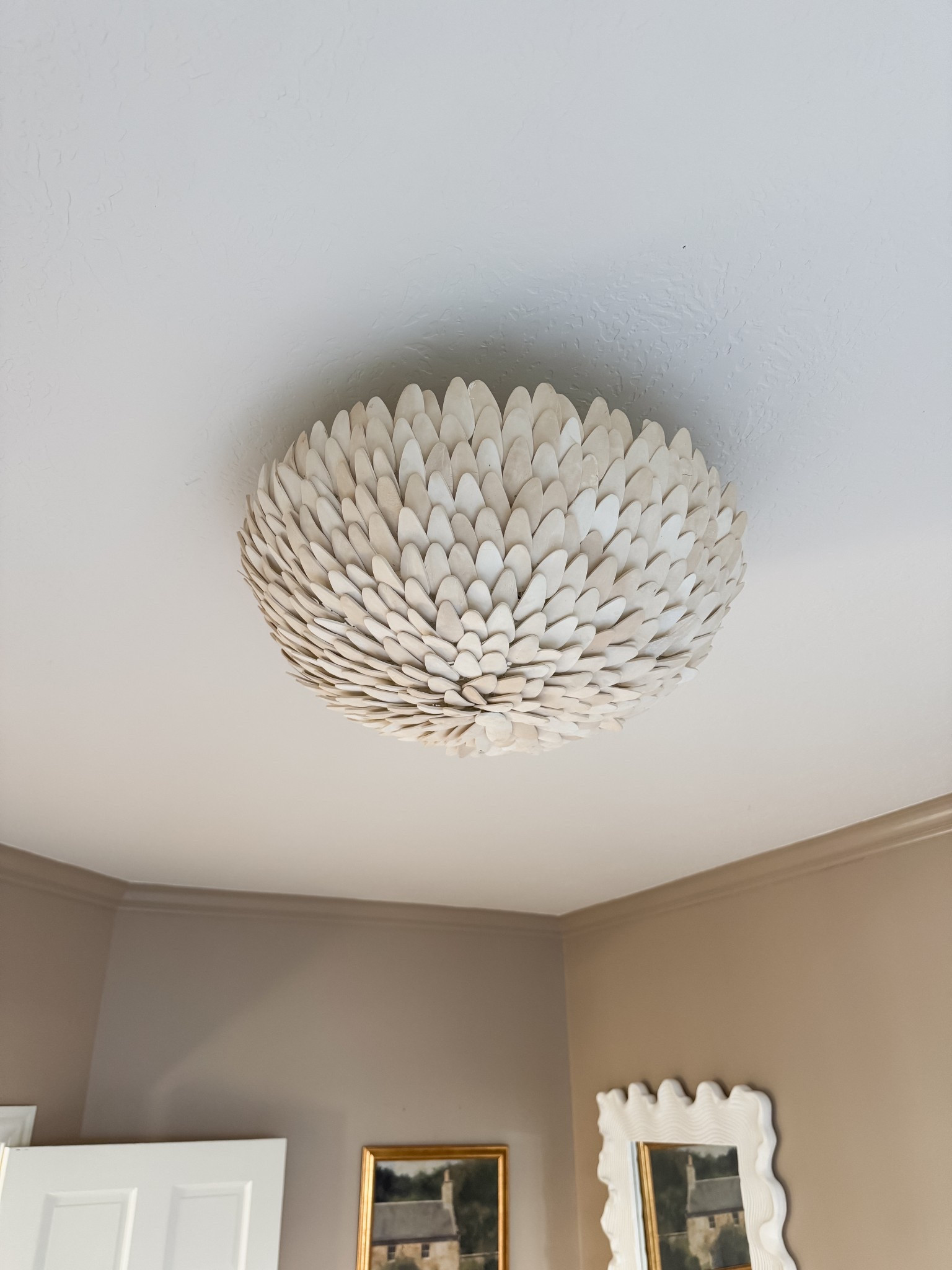 This flush-mount casts the prettiest shadows in the evening! It’s 20% off right now! 

#LTKSaleAlert #LTKStyleTip #LTKHome