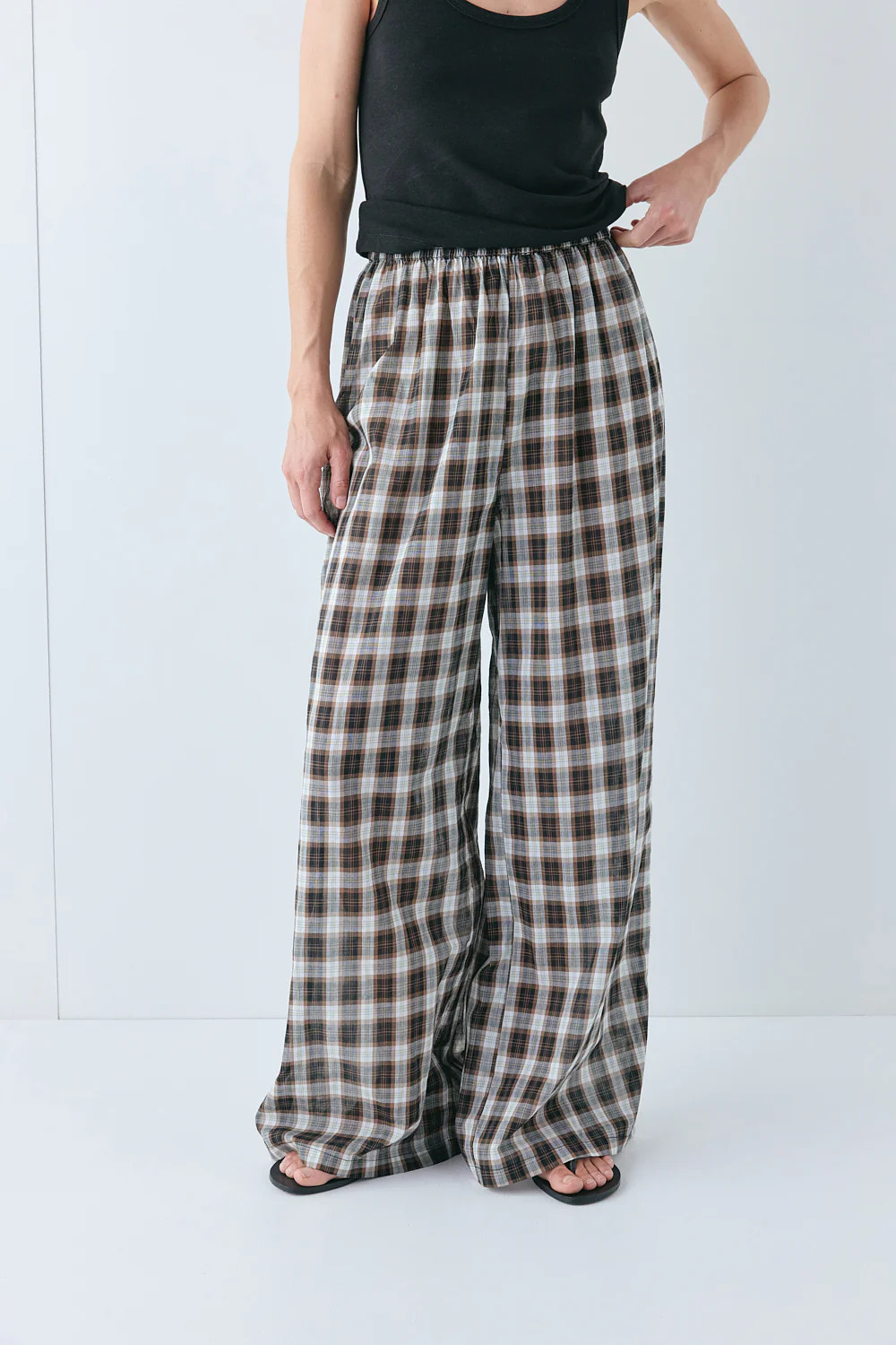 Raya Pants Check | VRG Grl