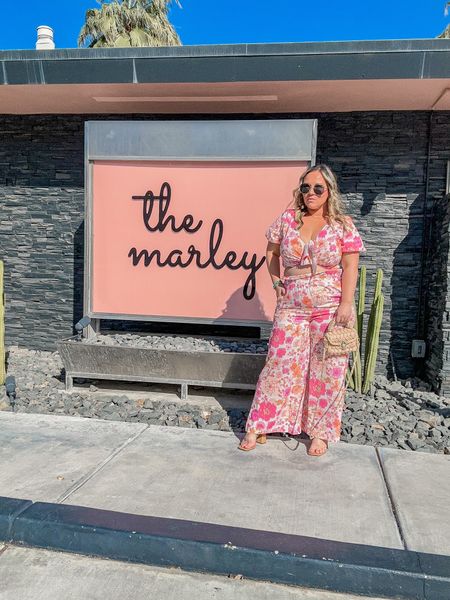 Palm Springs outfit 
Matching set size large 
Runs small size up! 
Use code STYLENRIGHT30 until March 19th (code is STYLENRIGHT20 after that!)


#LTKtravel #LTKcurves #LTKstyletip