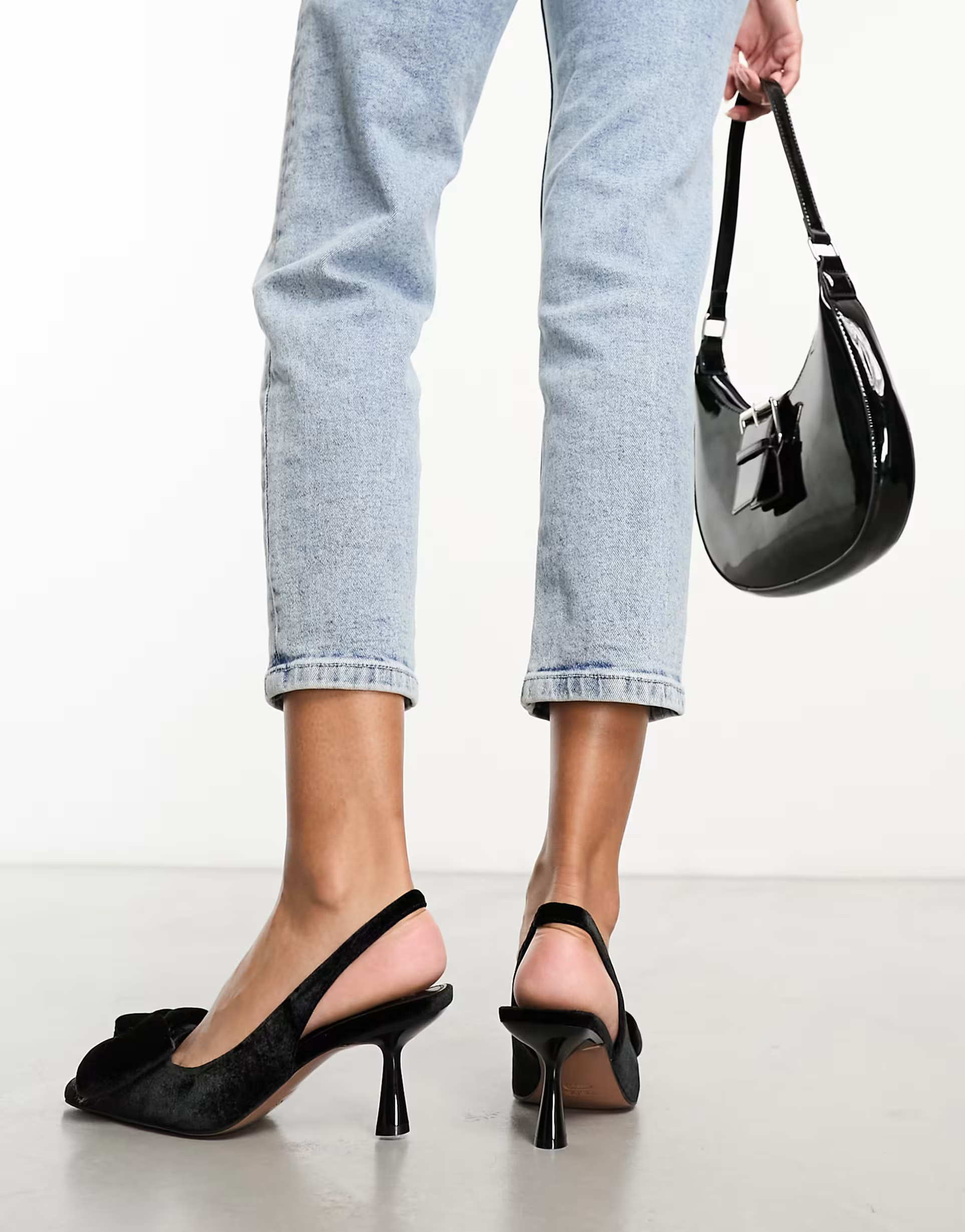 ASOS DESIGN Scarlett bow detail mid heeled shoes in black | ASOS (Global)