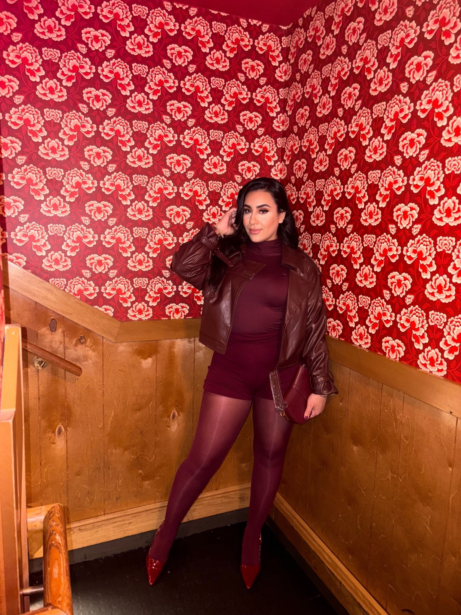 #monochromaticfashion custom outfit! #amazonfinds #datenightoutfitlook

#LTKMidsize #LTKFindsUnder100 #LTKStyleTip