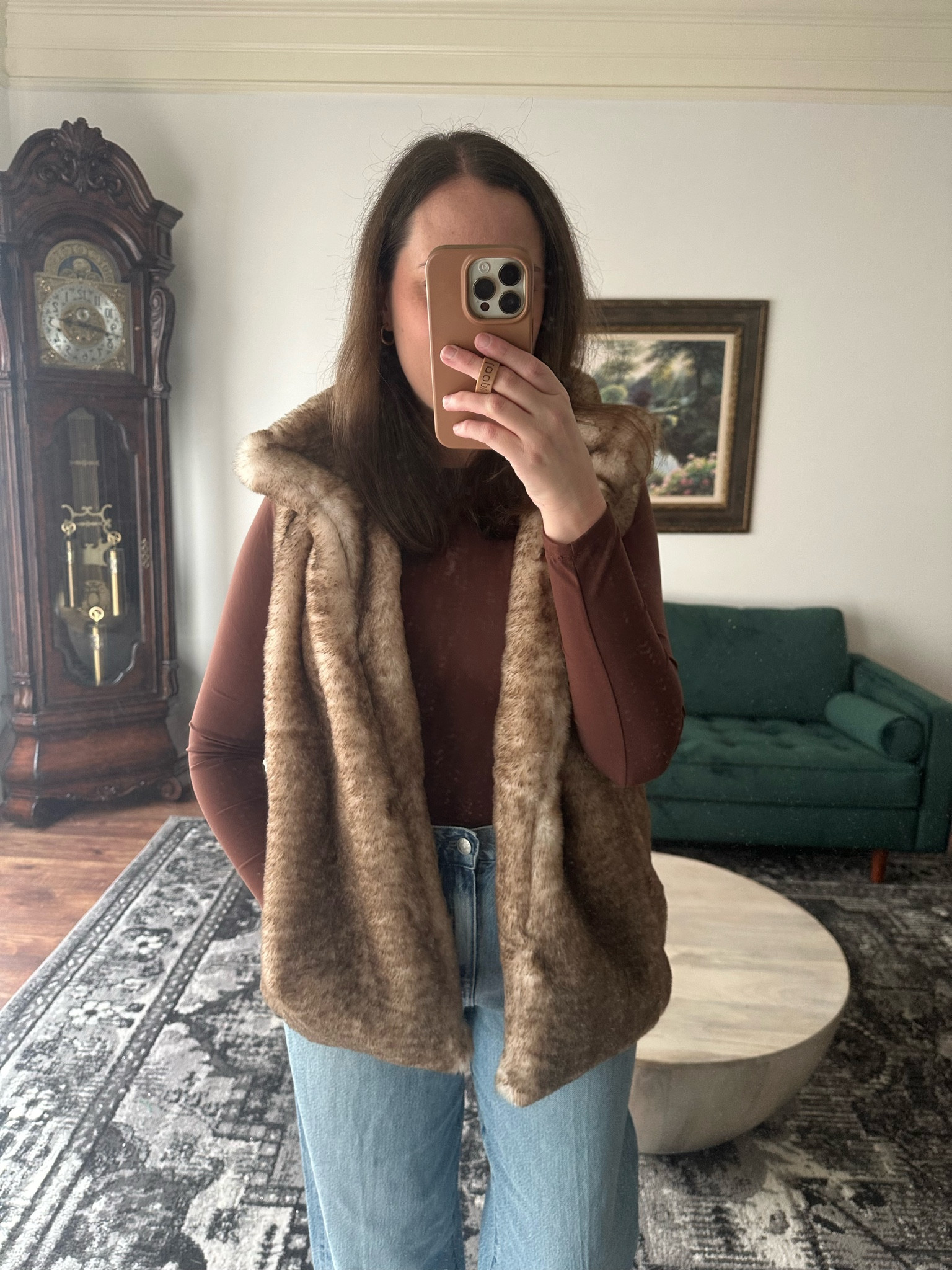 Loft sale! Wearing a medium in this faux fur vest. Could have done the small. 



#LTKMidsize #LTKSaleAlert #LTKSeasonal