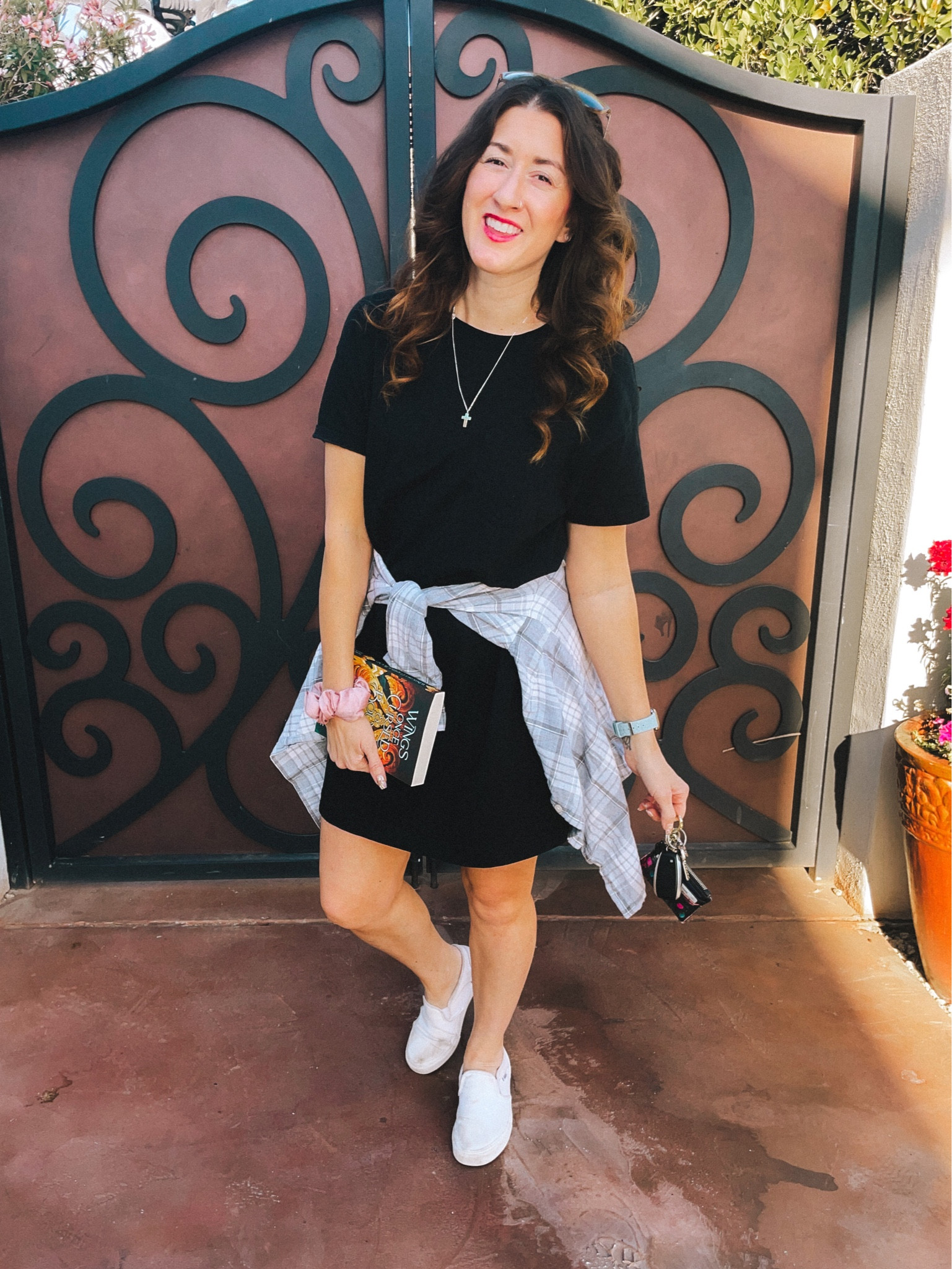 Tis the season for T-shirt dresses.

Well any really it’s already in the 90’s here so I’m all about being comfy while finishing out the school year. All dresses on sale + some an extra 30% off 😉 

#LTKsalealert #LTKunder50 #LTKSeasonal