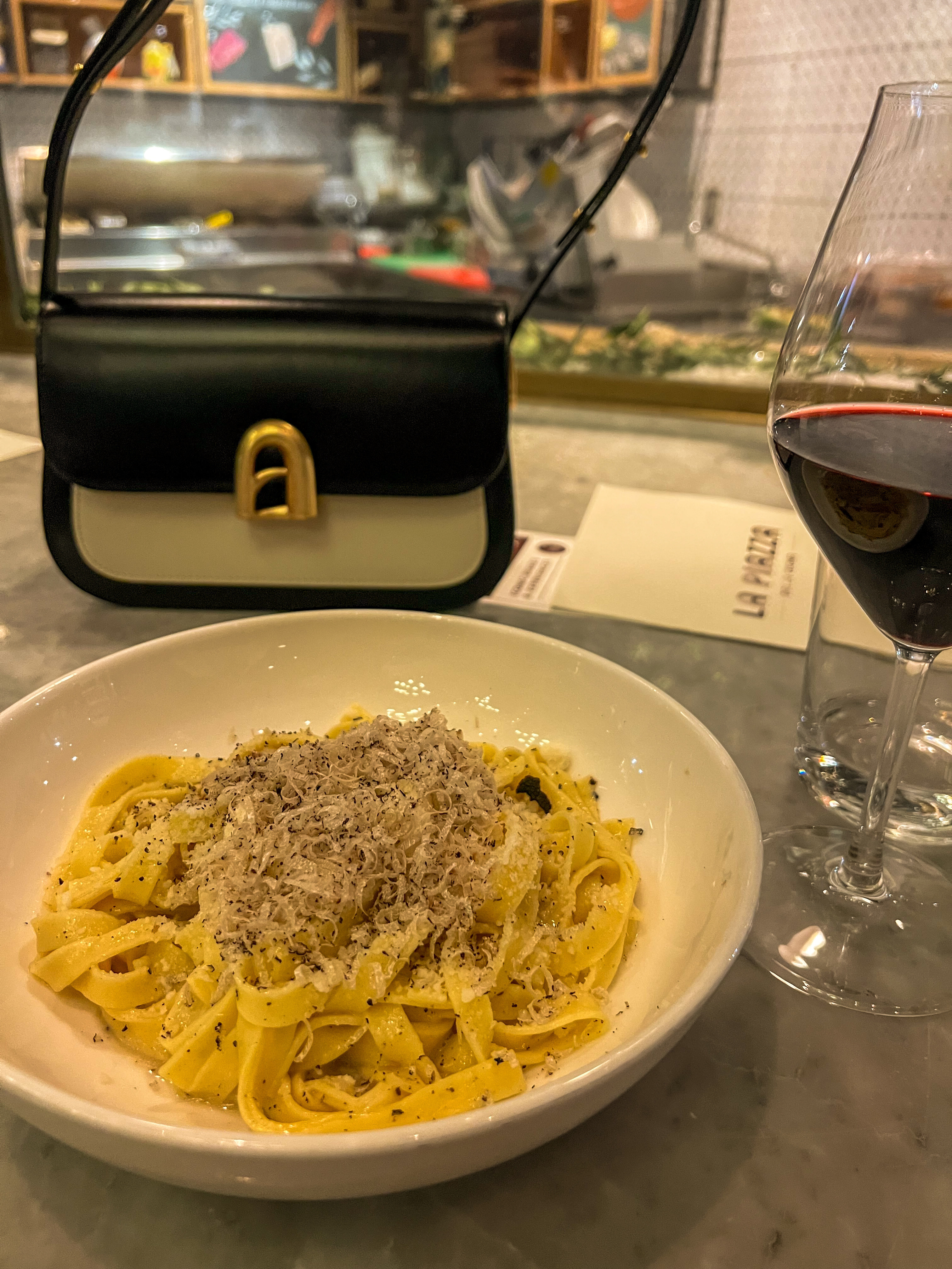 Amazon bag, trendy bag, date night bag 

#LTKSeasonal #LTKItBag #LTKSaleAlert