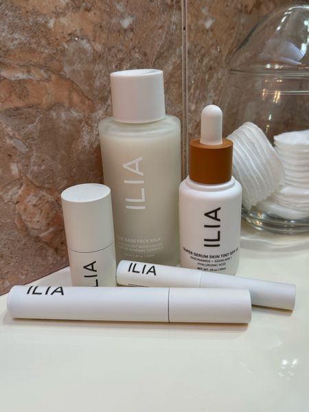 5 minute, minimal makeup routine with clean beauty products by Ilia!
I have the skin tint in Porto Ferro ST10 and the blush in Tenderly

#LTKbeauty #LTKfindsunder100