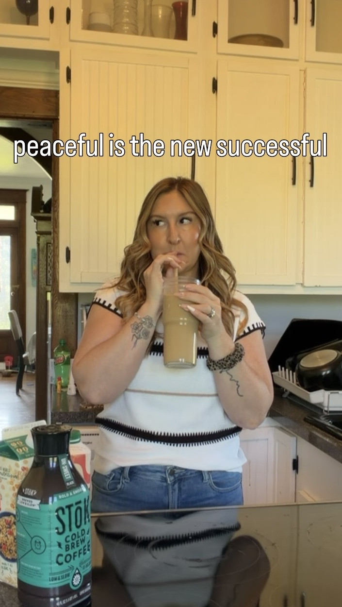 The older I get, the more I realize my dream life is actually pretty simple 🤍
Comfy clothes, iced coffee, and a peaceful little life.

And honestly? That sounds perfect to me. ☕️