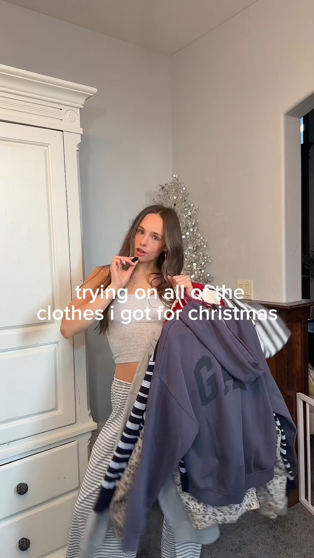 christmas try on haul! cute loungewear, sweaters, etc! 

#LTKFindsUnder100 #LTKSaleAlert #LTKootd