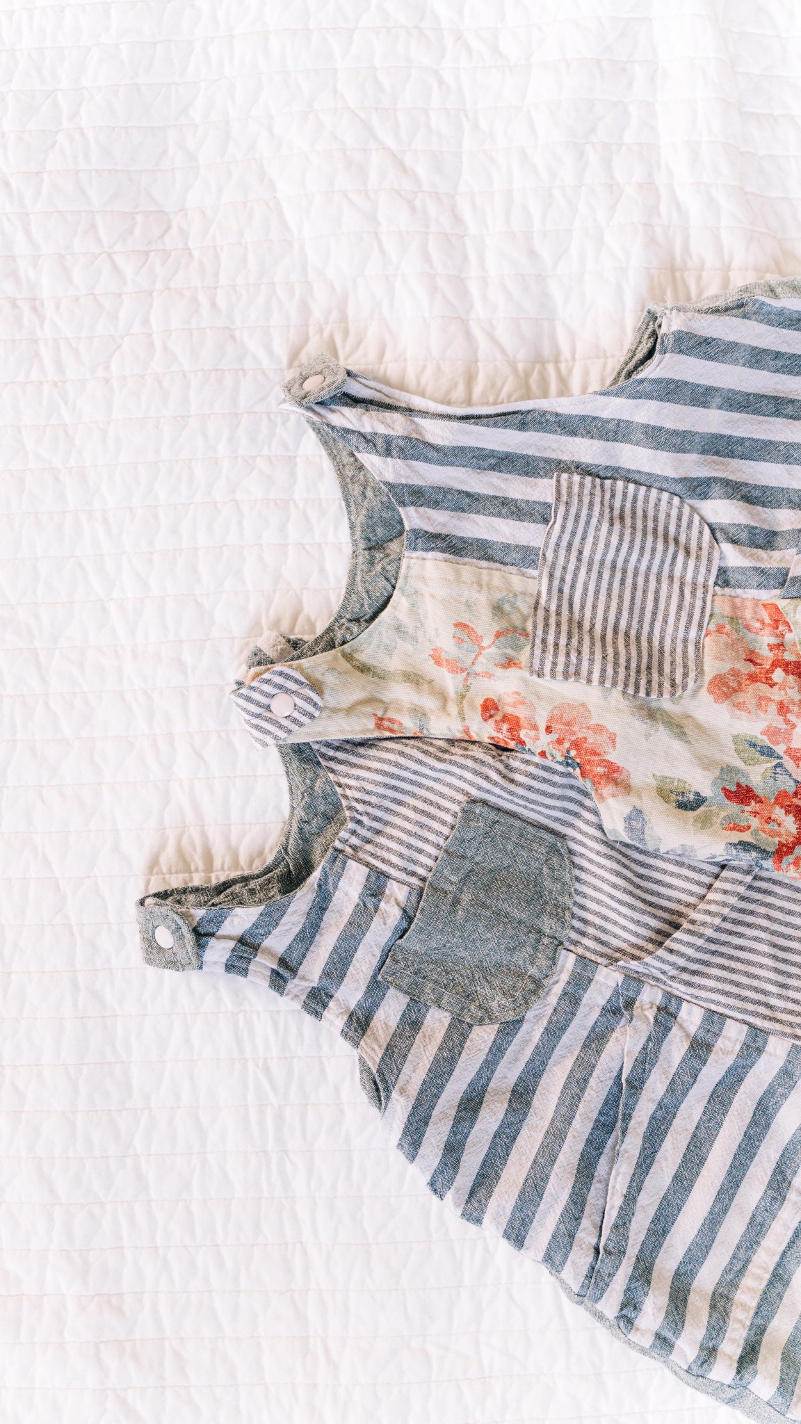 Problem solved💁🏼‍♀️ How’d I do?🧵✨

The fabrics are from @hobbylobby and the romper pattern is from @etsy ! I will link the pattern and snaps on my LTK🫶🏻

#sewingdiy #diymom #diymoms #sewingclothes #sewersgonnasew #sewistsofinstagram #isewmyownclothes