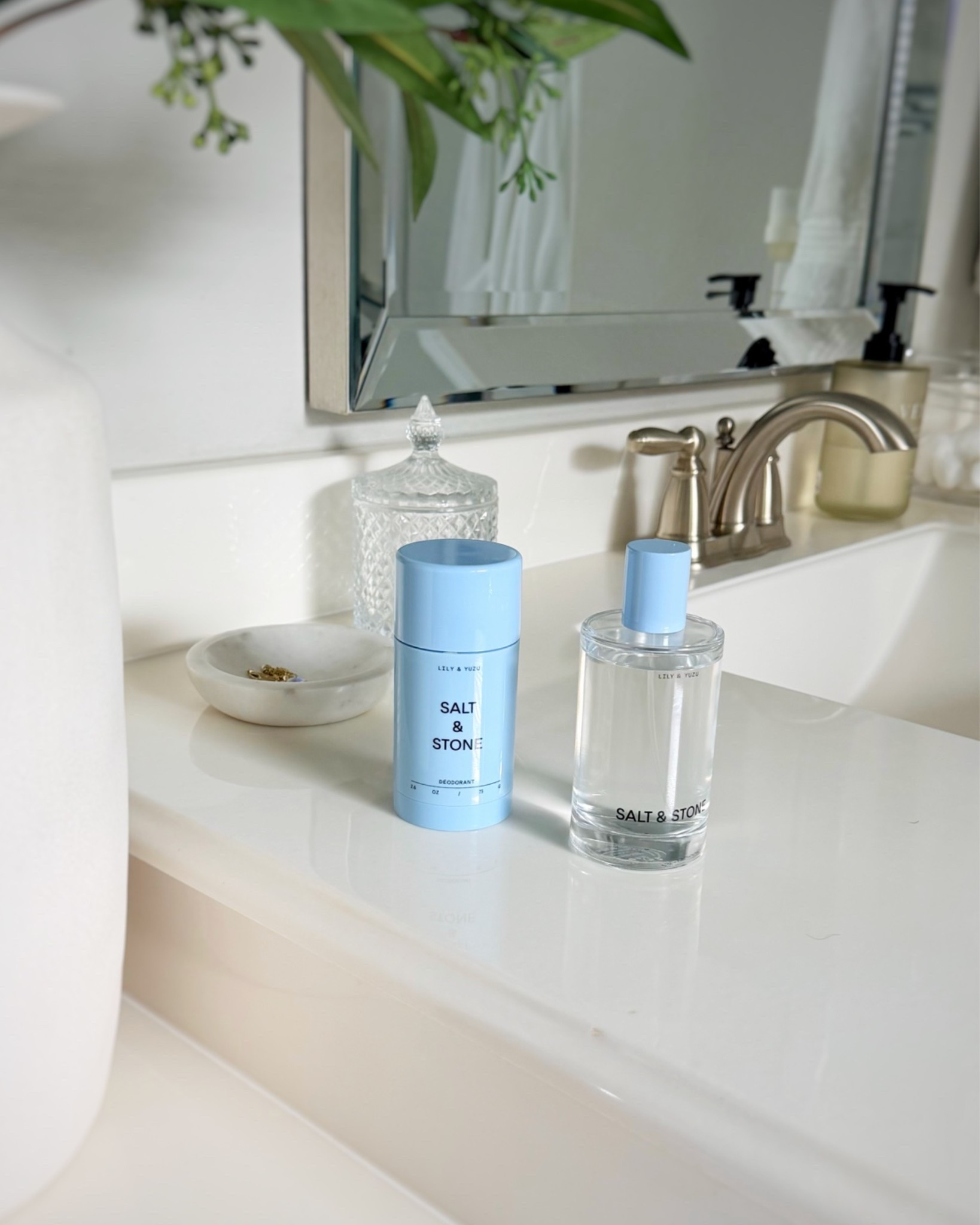 My new favorite duo. I've been layering the new Salt & Stone deodorant with the matching body mist, and it's the easiest way to feel fresh and smell amazing all day.

Plus, during the Nordstrom Anniversary Sale, you get a free gift purchase.

#saltandstone #nordstromanniversarysale #bodycare #everydayluxury #gifted

#LTKselfcare