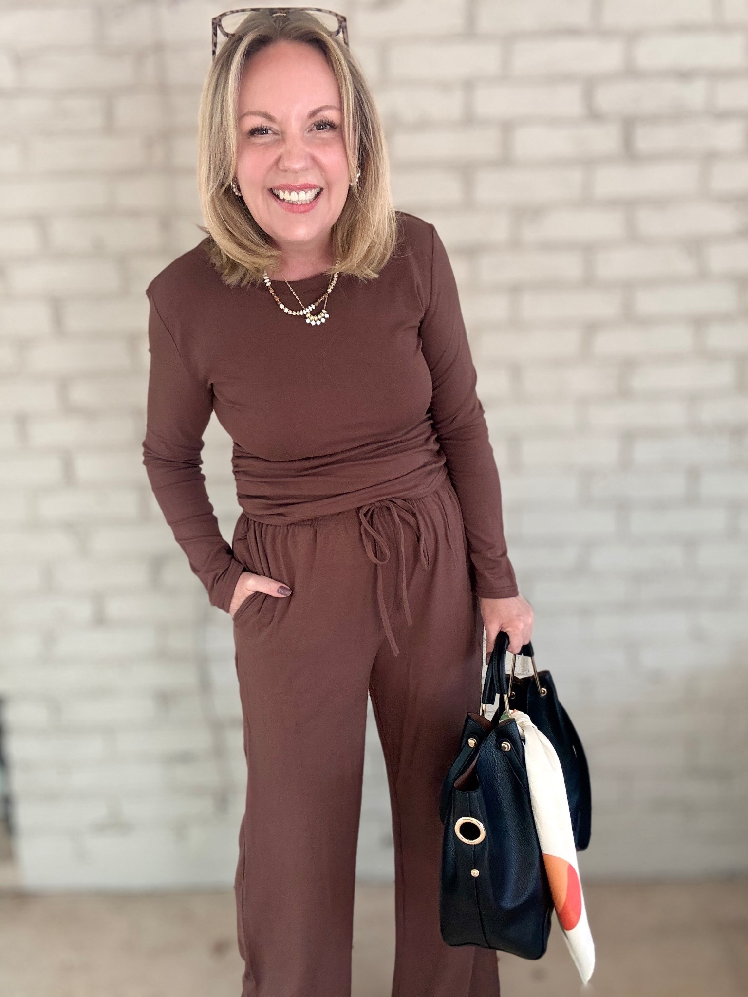 Size mediumm

#LTKOver40 #LTKPetite #LTKSeasonal