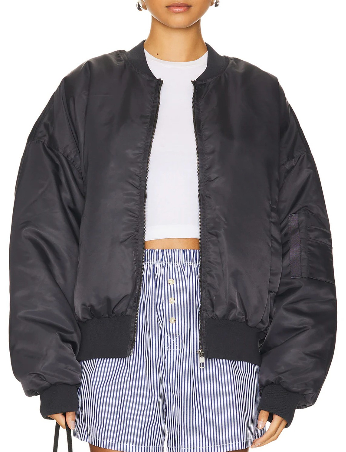 Essential Bomber Jacket
LIONESS
brand:LIONESS
 

 #LTKWatchNow #LTKStyleTip