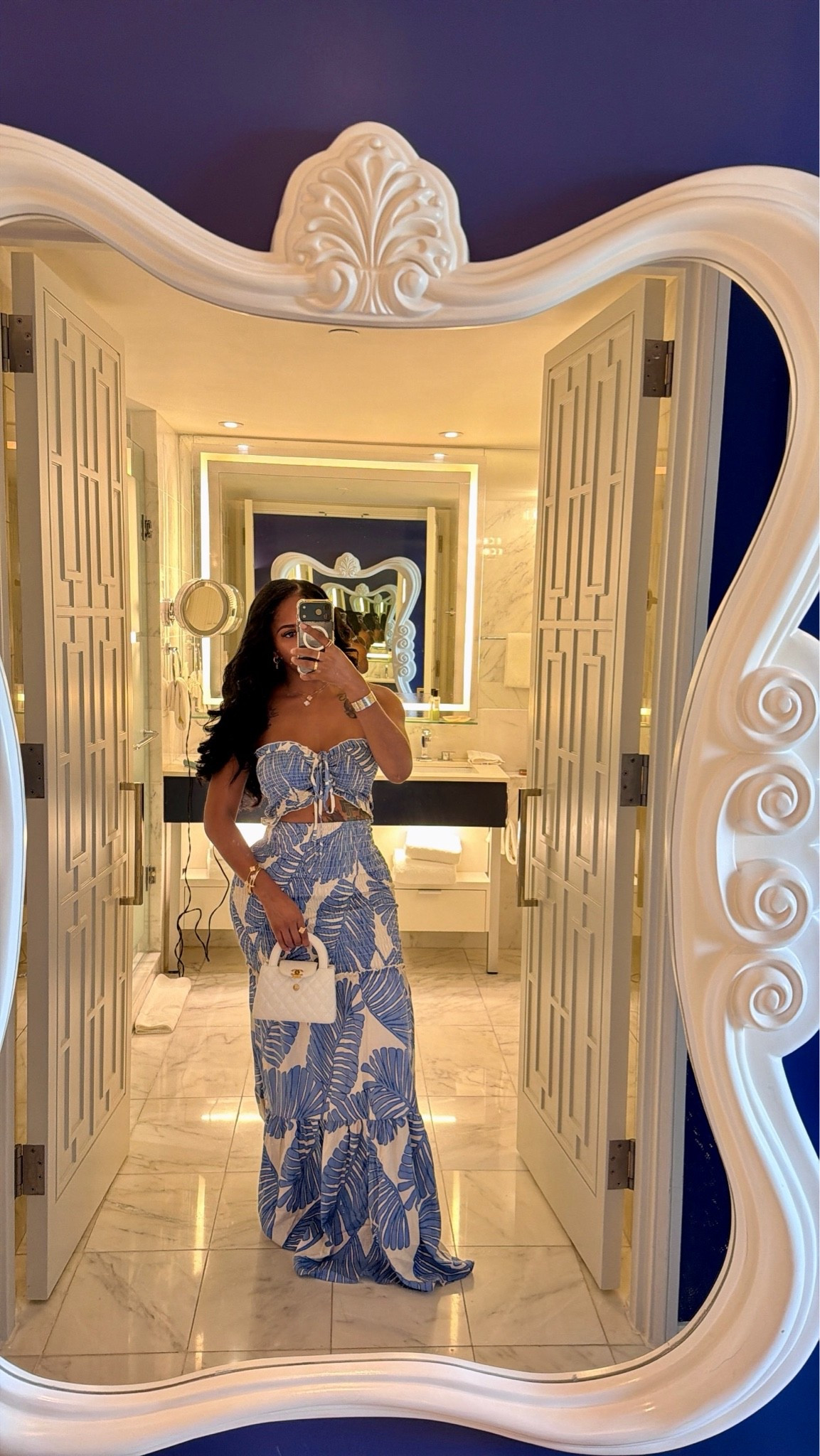 Resort wear?! This dress is beautiful besties & she’s only $45! I love how she hugs the body! Perfect for your next baecation or Girls Trip

#LTKdayinmylife #LTKTravel #LTKgrwm