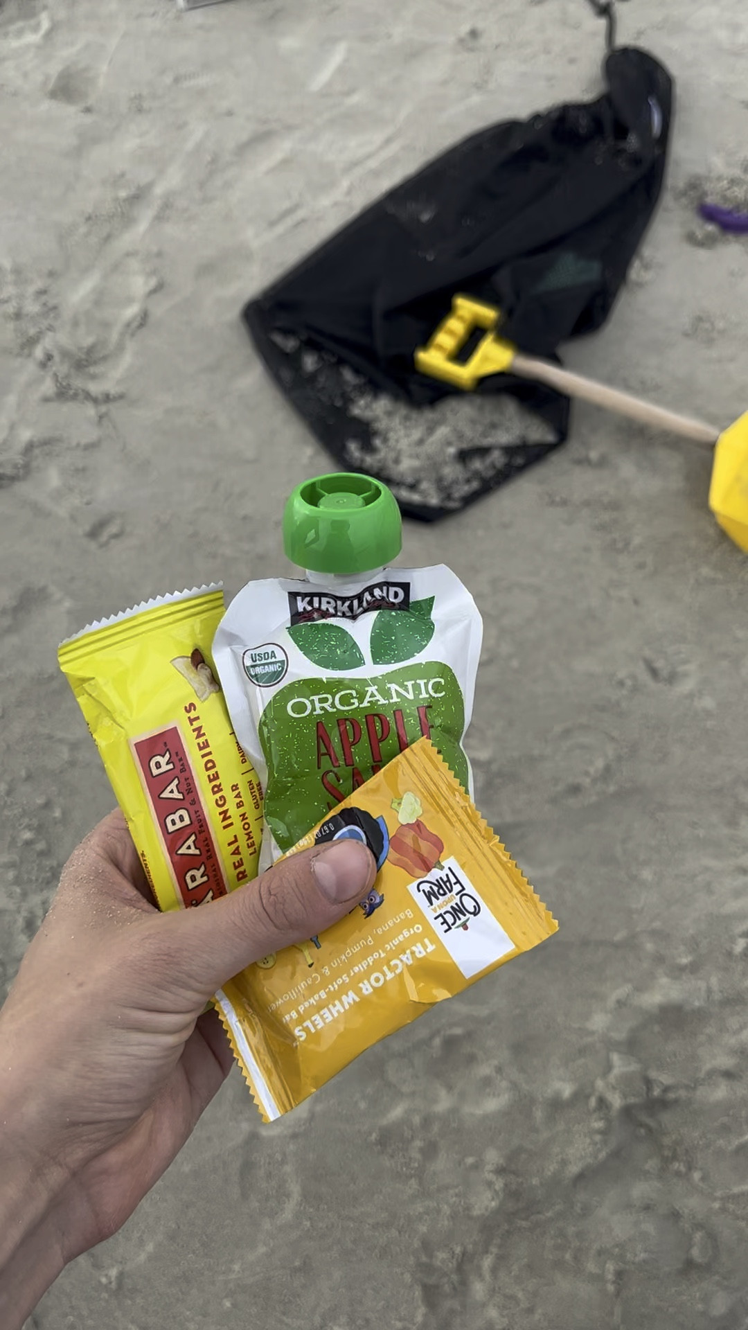 Our beach snacks of choice today ✅👏🏻 no added sugar and whole food ingredients are the main things I look for when picking out kids snacks. 

#LTKKids #LTKFamily #LTKBump
