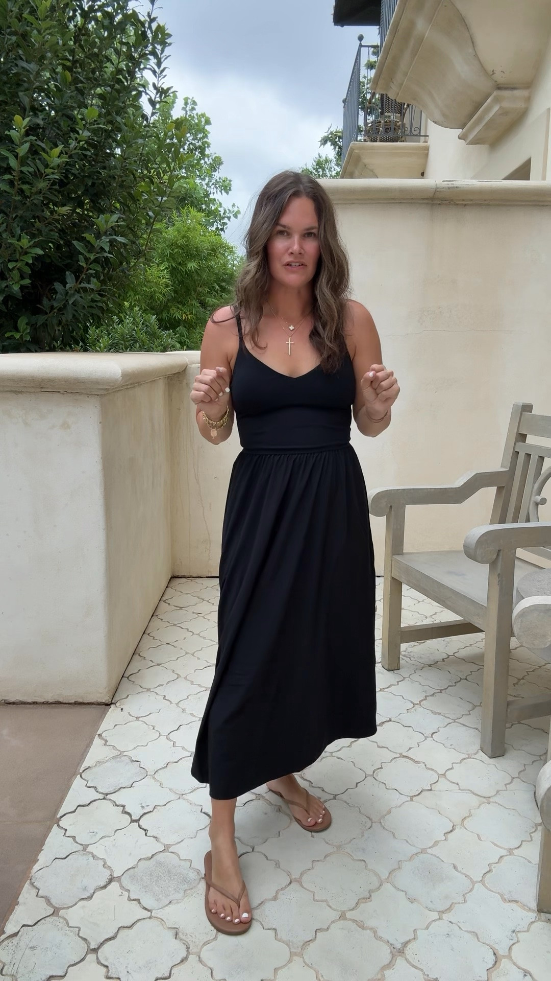 The summer dress I’ll be wearing on repeat ☀️ No bra required, adjustable straps, flattering fit, and the athletic fabric makes it incredibly comfortable!

#LTKootd #LTKmomlife #LTKgrwm