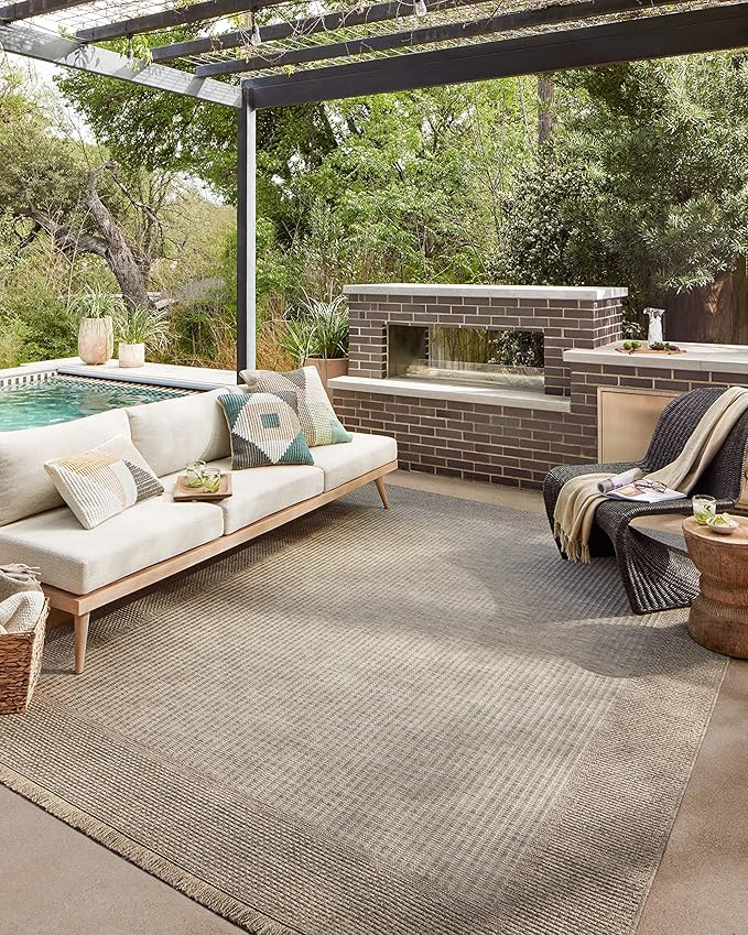 Loloi II Dawn Collection Indoor/Outdoor DAW-06 Russet 2'-3" x 3'-9" Accent Rug | Amazon (US)