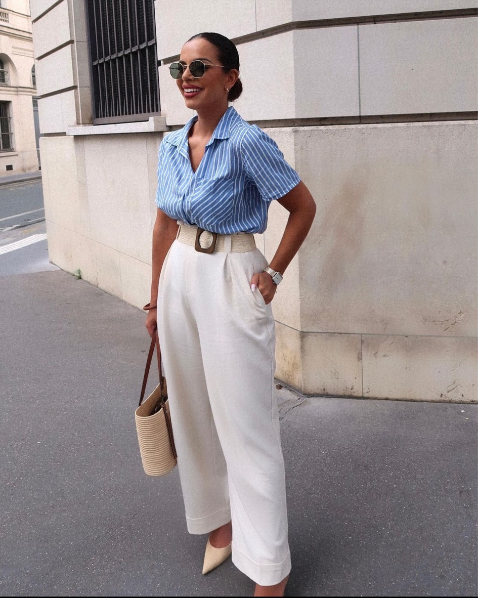 Look du jour casual
Paris outfit, pantalon droit blanc, pantalon droit à pinces, chemise à manches courtes rayée, chemise bleue rayée, chaussures à talons beige, talons neutres 

#LTKBacktoSchool #LTKstyletip