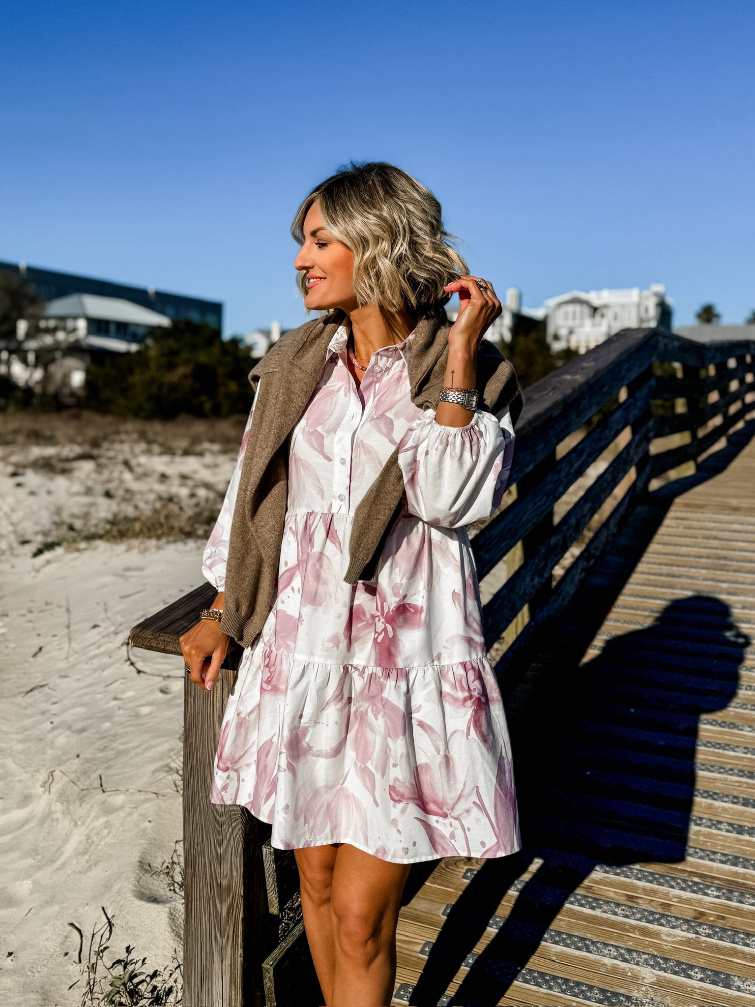 I love that the style of these dresses also makes them perfect for the beach! Wear on their own or as a coverup! Wearing XXS 


Loverly grey, beach outfit, spring outfit, dress, resort wear 

#LTKSeasonal #LTKStyleTip