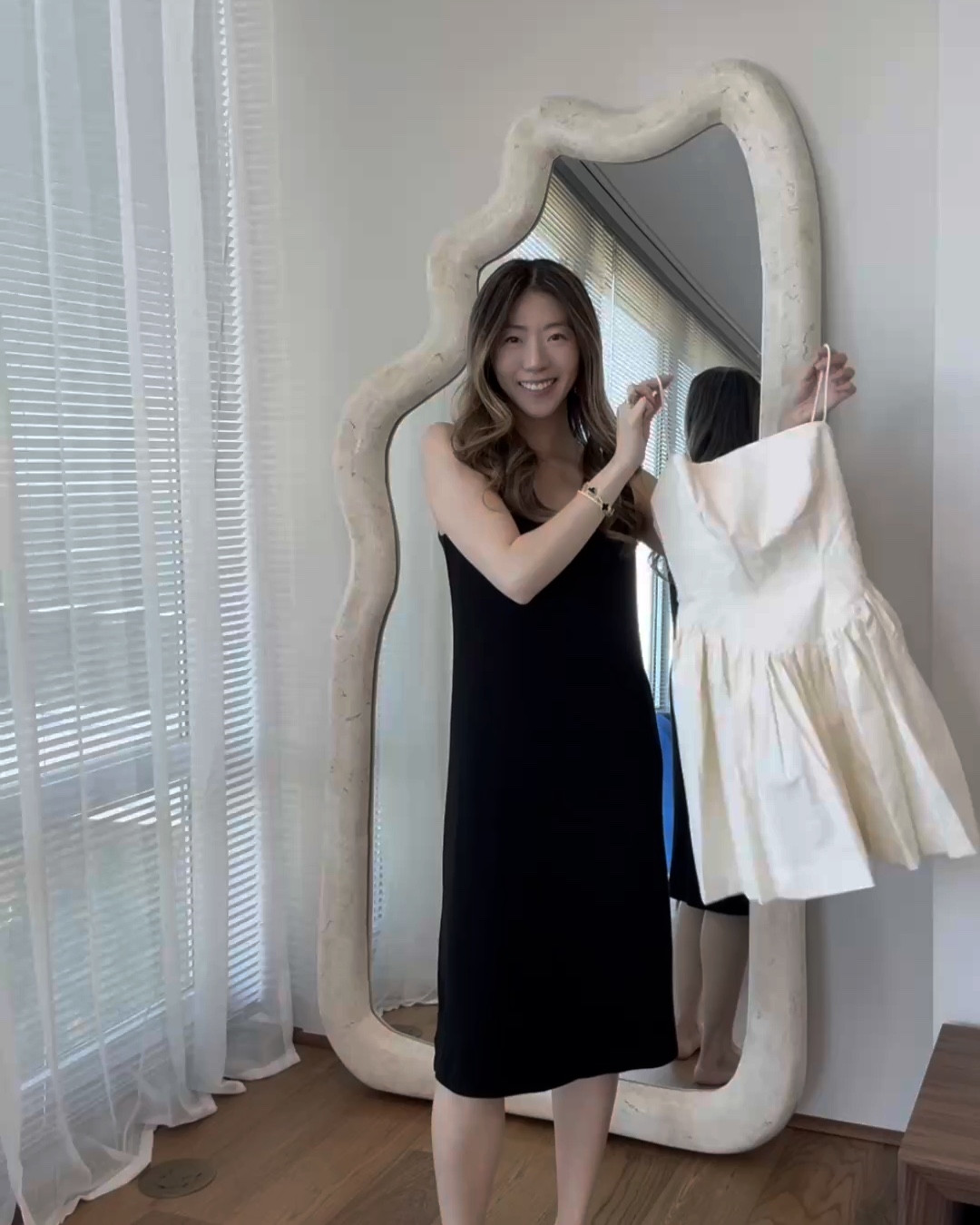 Wearing both in XS :) layering for the season!

#LTKStyleTip #LTKU #LTKSeasonal