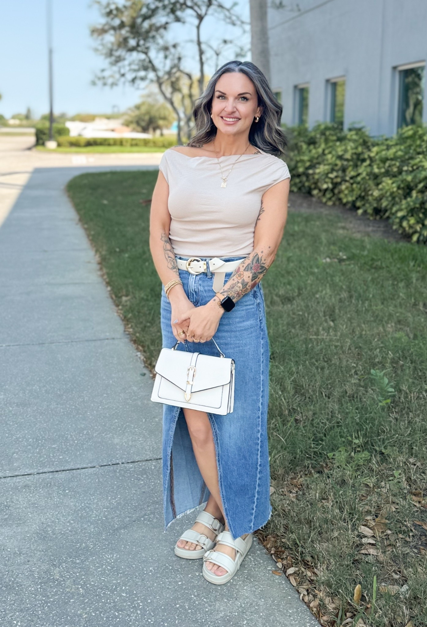 OOTD

Classy but casual. 

Spring, skirt, casual

#spring #skirt #casualchic

#LTKFindsUnder100 #LTKStyleTip #LTKPetite