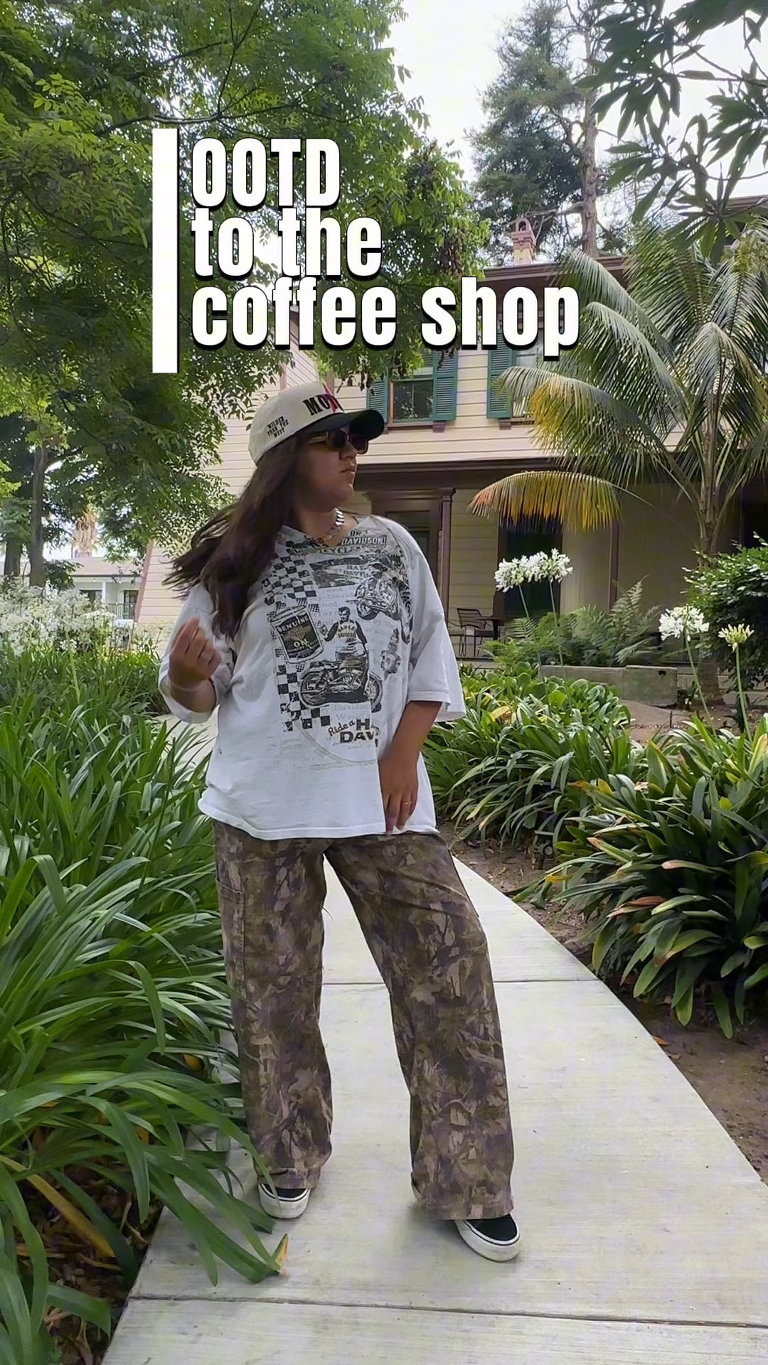 A little ootd these pants are so comfortable I am obsessed! 

#LTKSeasonal #LTKStyleTip #LTKMidsize