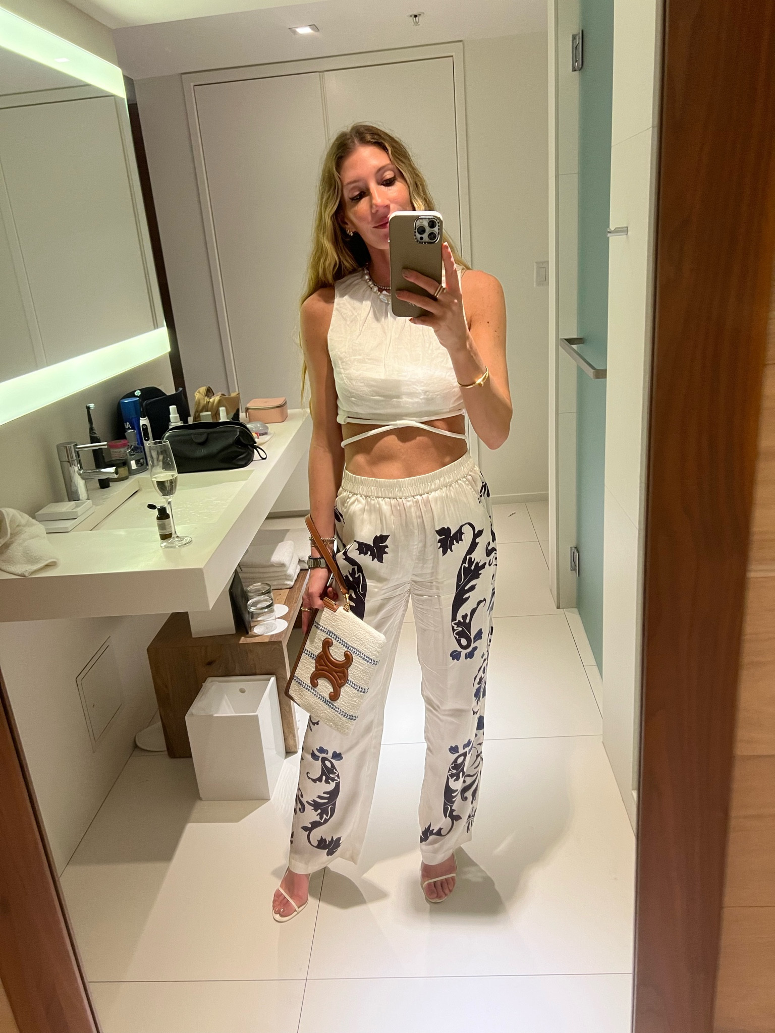 Top sold out but dress version here!
Black version of the best sandals here (white sold out)


#LTKshoecrush #LTKstyletip #LTKSeasonal