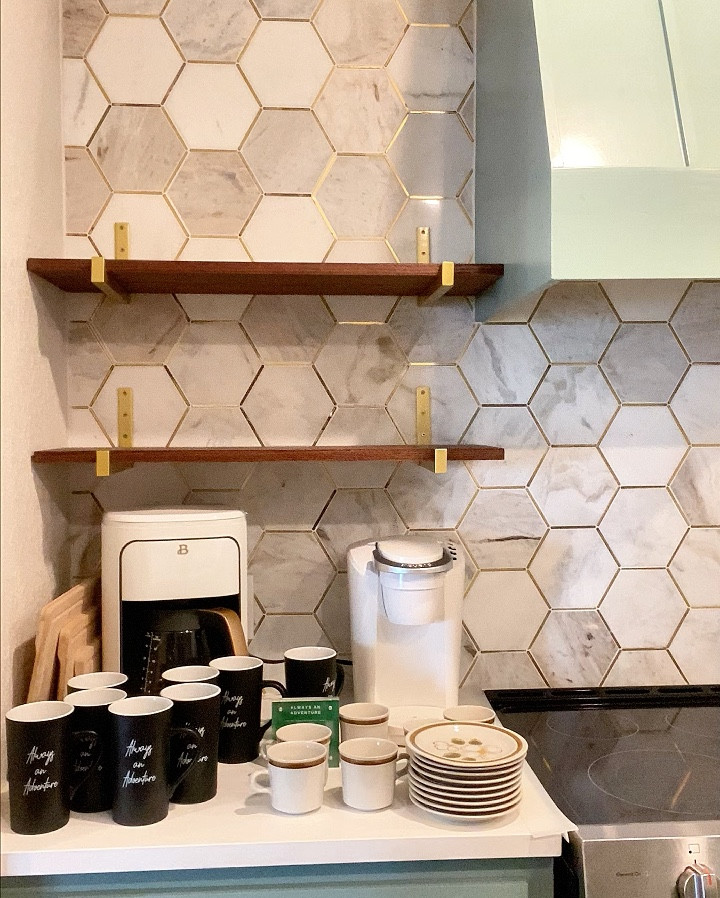 Stop wasting money on gadgets that just collect dust. From gorgeous customized mugs for your morning coffee ritual to highly functional everyday kitchen essentials, we’ve curated the ultimate collection of zero-regret finds. These pieces perfectly blend modern aesthetic with daily utility.

☕️ Customized mugs to elevate your coffee bar aesthetic
🍳 Everyday kitchen essentials that make cooking a breeze
✨ Space-saving organizers for a clutter-free countertop
🎁 Perfect for home updates, thoughtful gifts, or registries

Upgrade your culinary space with pieces that are worth every penny.

🔗 Tap the link to shop all our top-rated kitchen essentials on LTK.

Follow us for more:
Inspiration 💫
Links to favorite materials 💚
Before & Afters 👏🏻
Shop & get inspired 👇🏻
 

#LTKhome #KitchenFinds #KitchenOrganization #CustomMugs #EverydayEssentials #LTKfinds #KitchenInspo #HomeAesthetic #ShopMyLTK #KitchenGadgets

#LTKHome #LTKdayinmylife #LTKstorytime